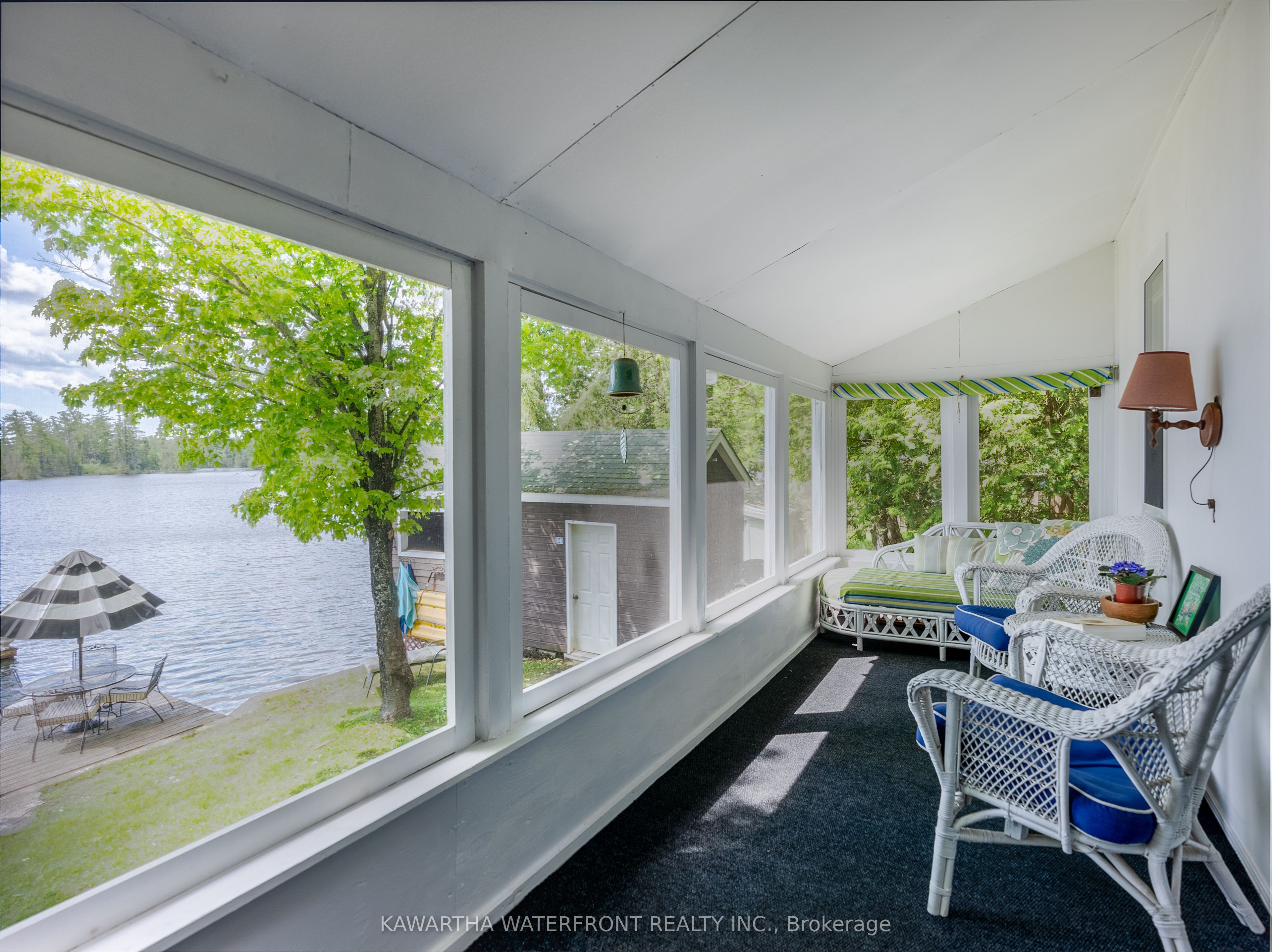 93 West Clear Bay Road Property Photo 15