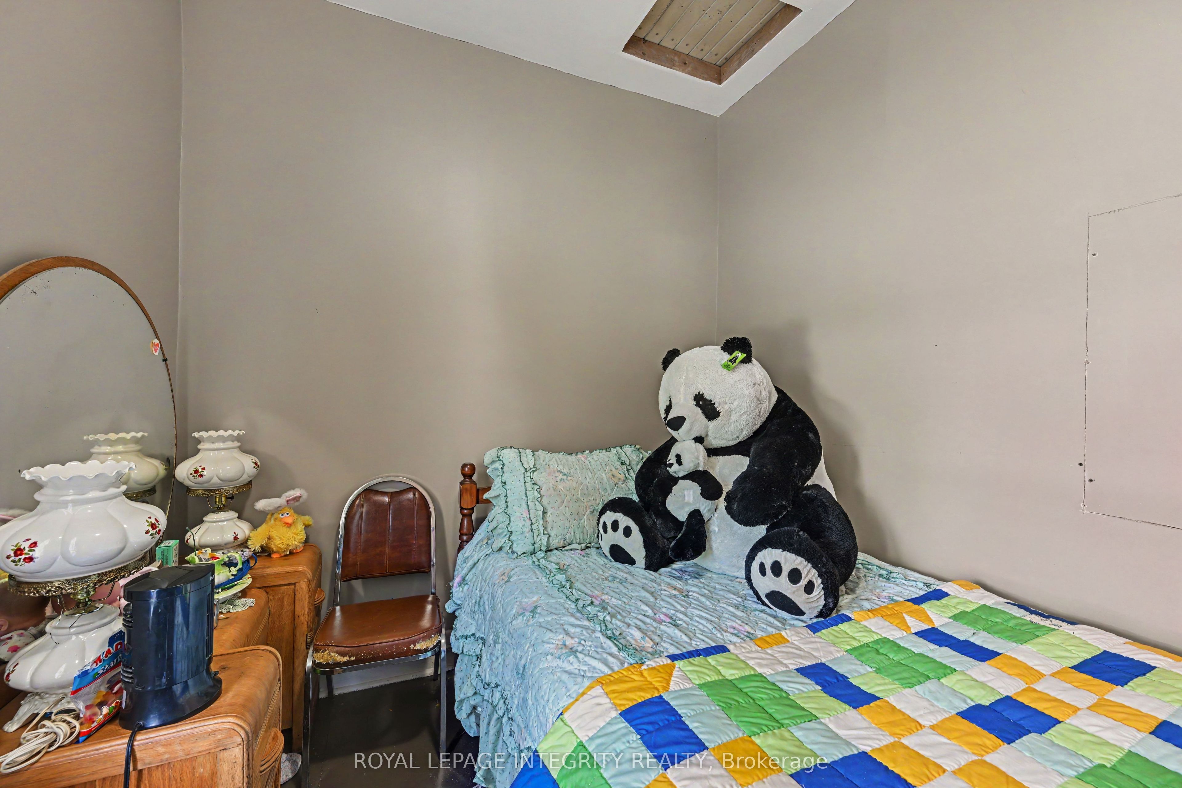 48 Elmsley Street S Property Photo 16