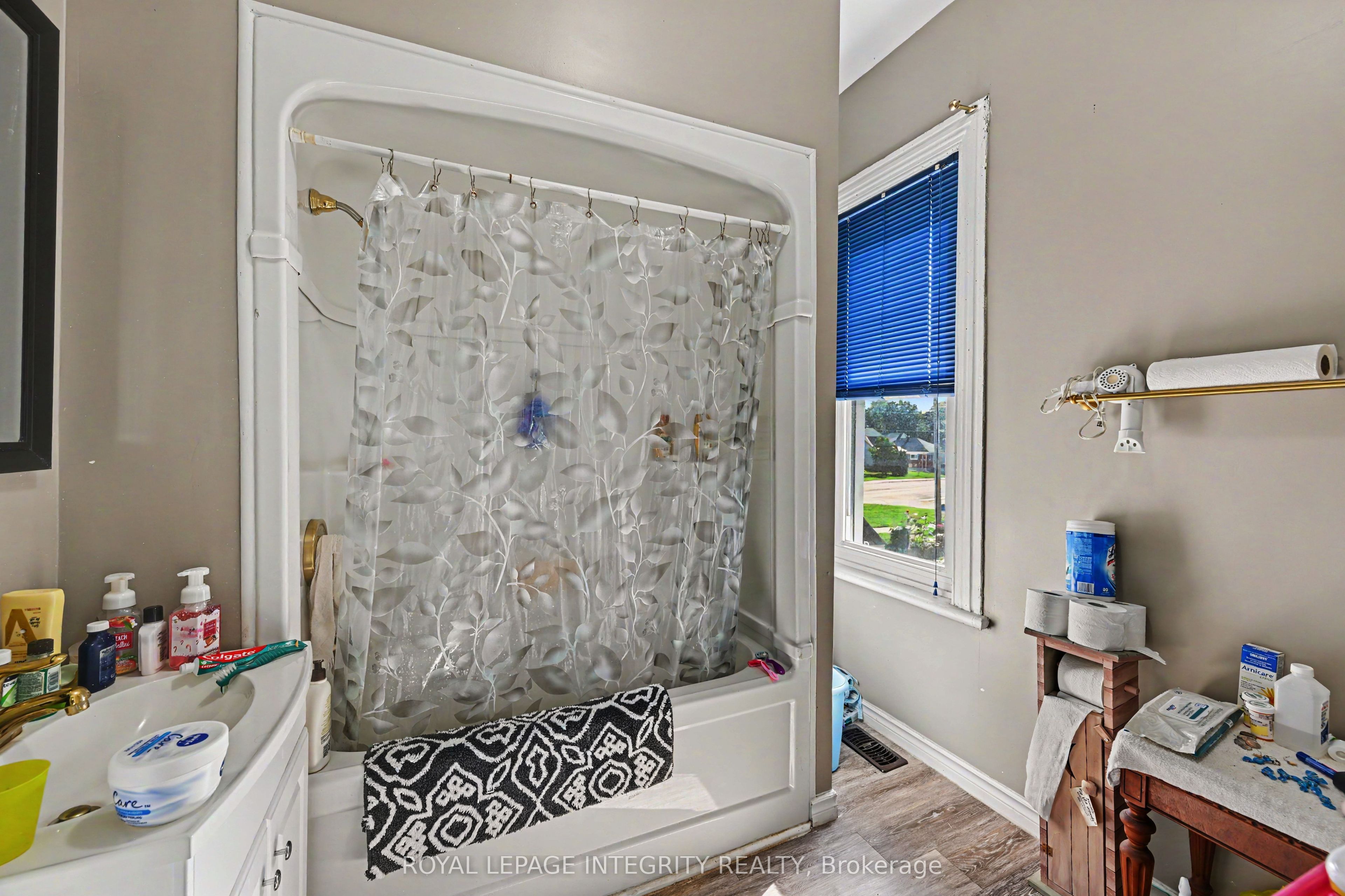48 Elmsley Street S Property Photo 19
