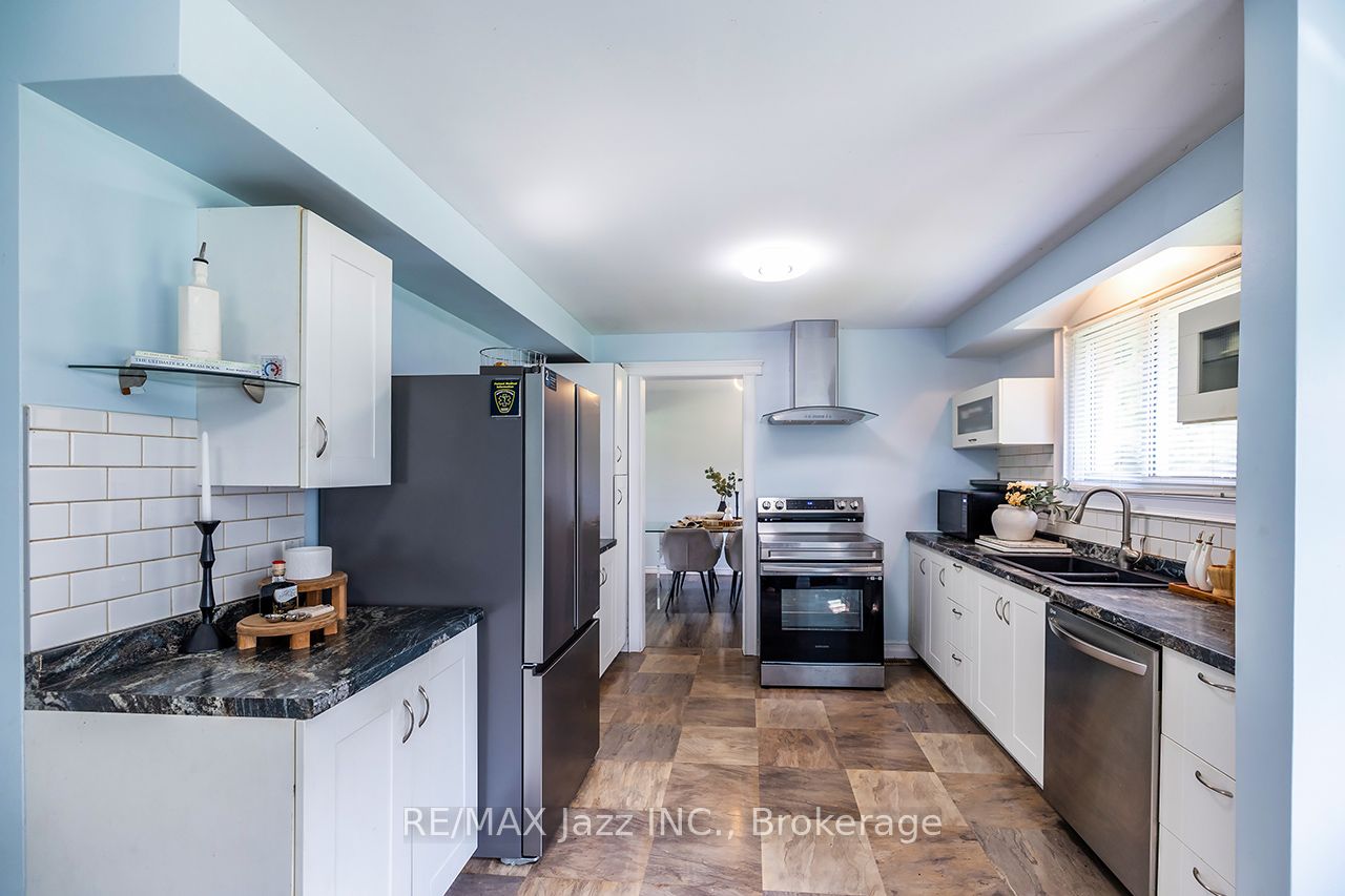 3075 Zion Road Property Photo 9