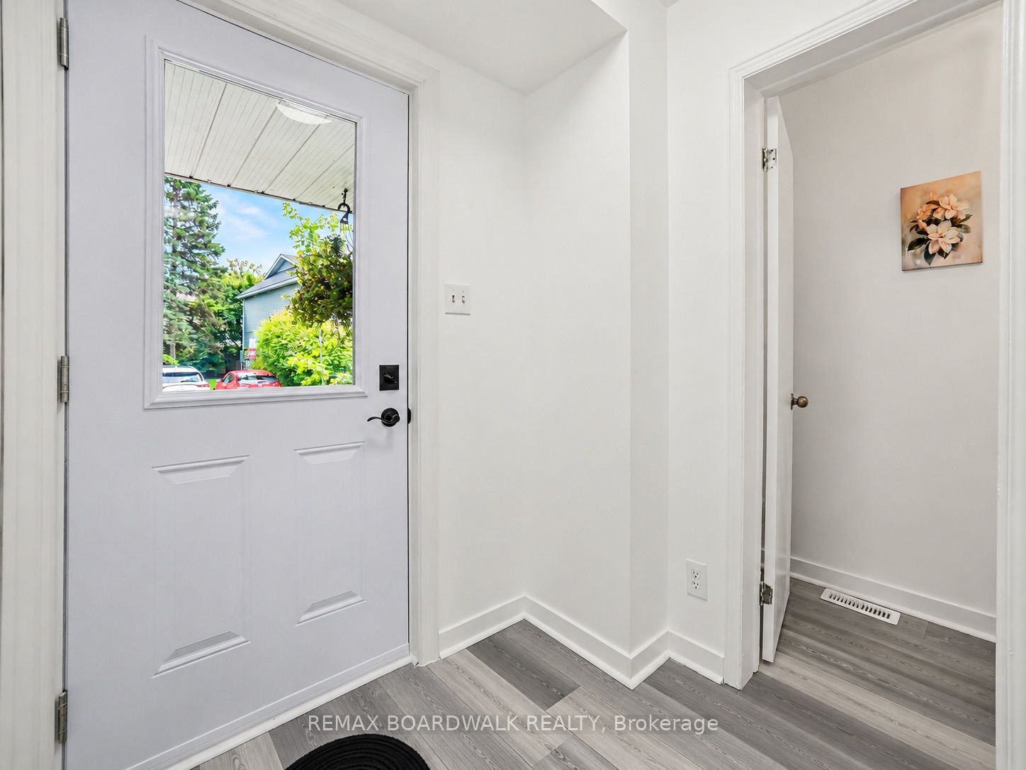 314 Valade Crescent Property Photo 3