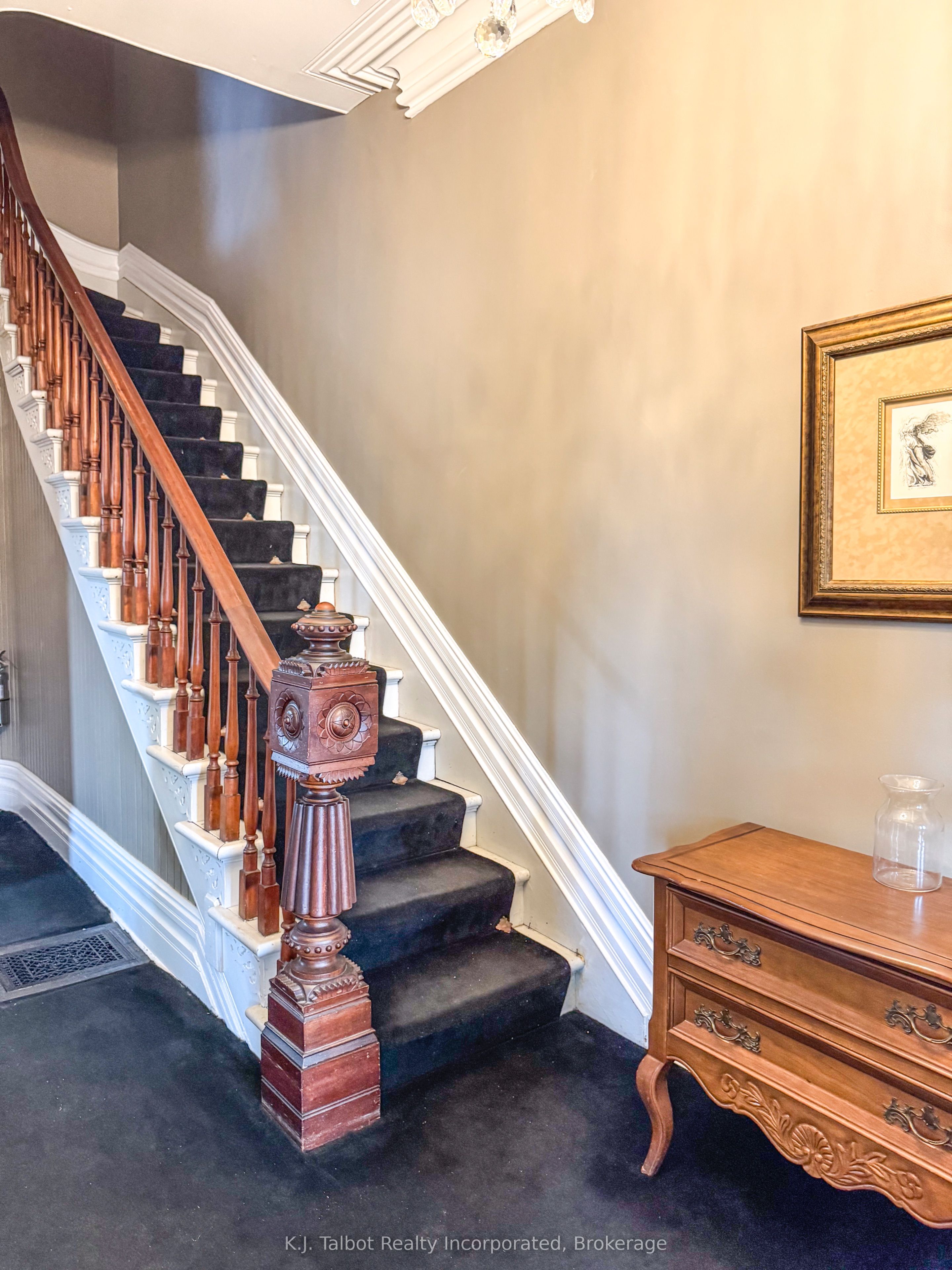 80 Hamilton Street Property Photo 14