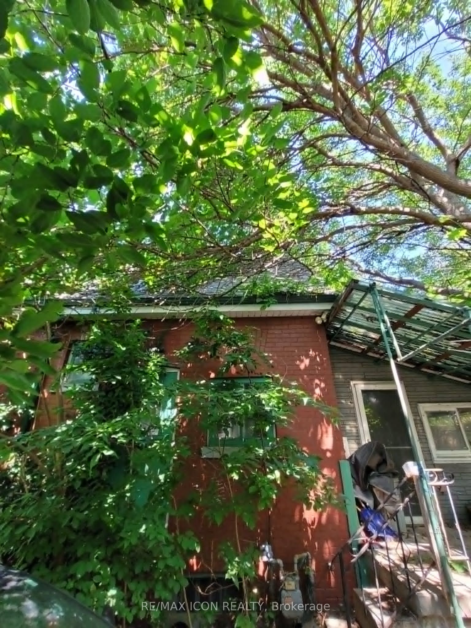 184 William Street Property Photo 10