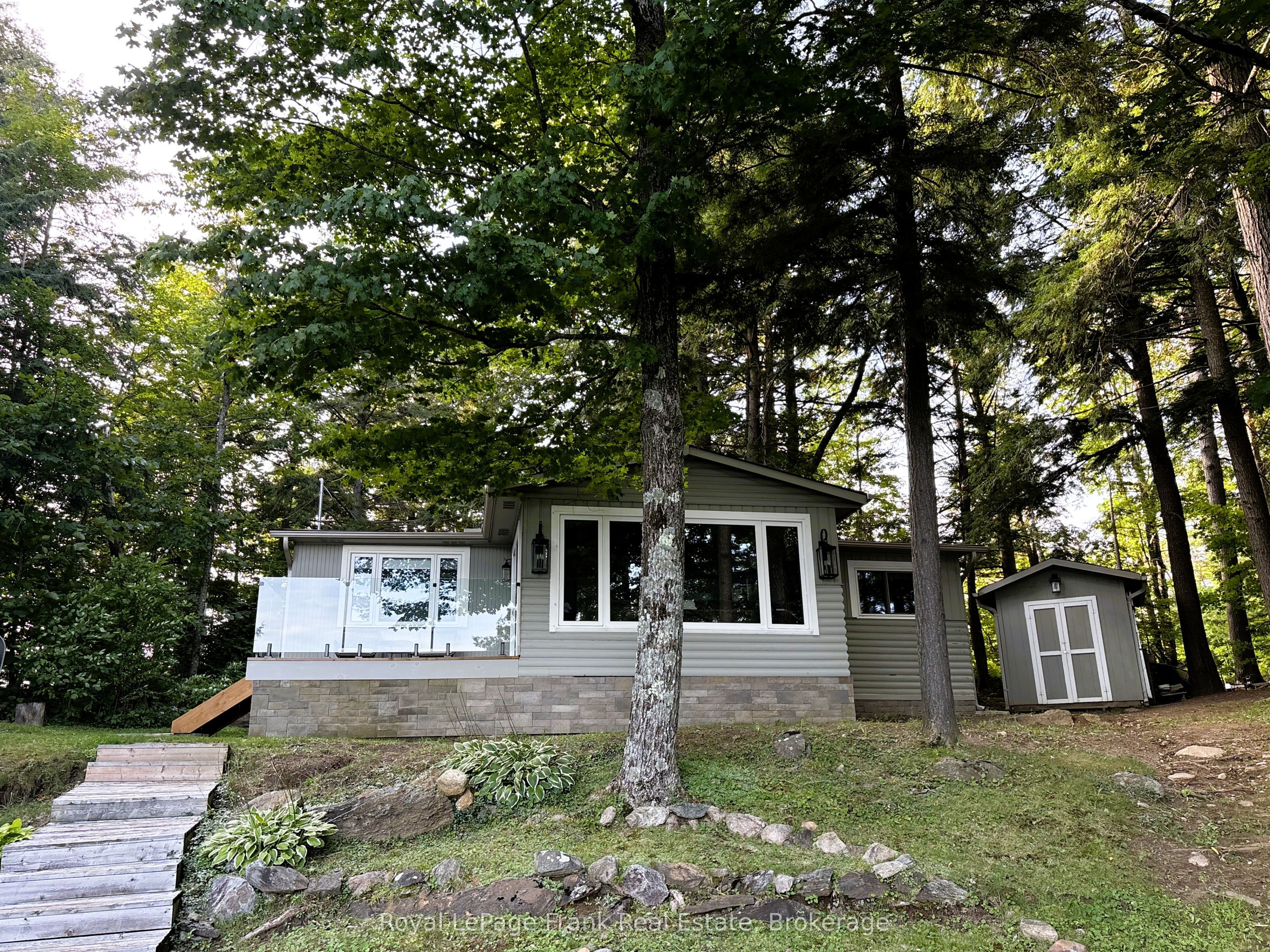 42 Jade Court Property Photo 4