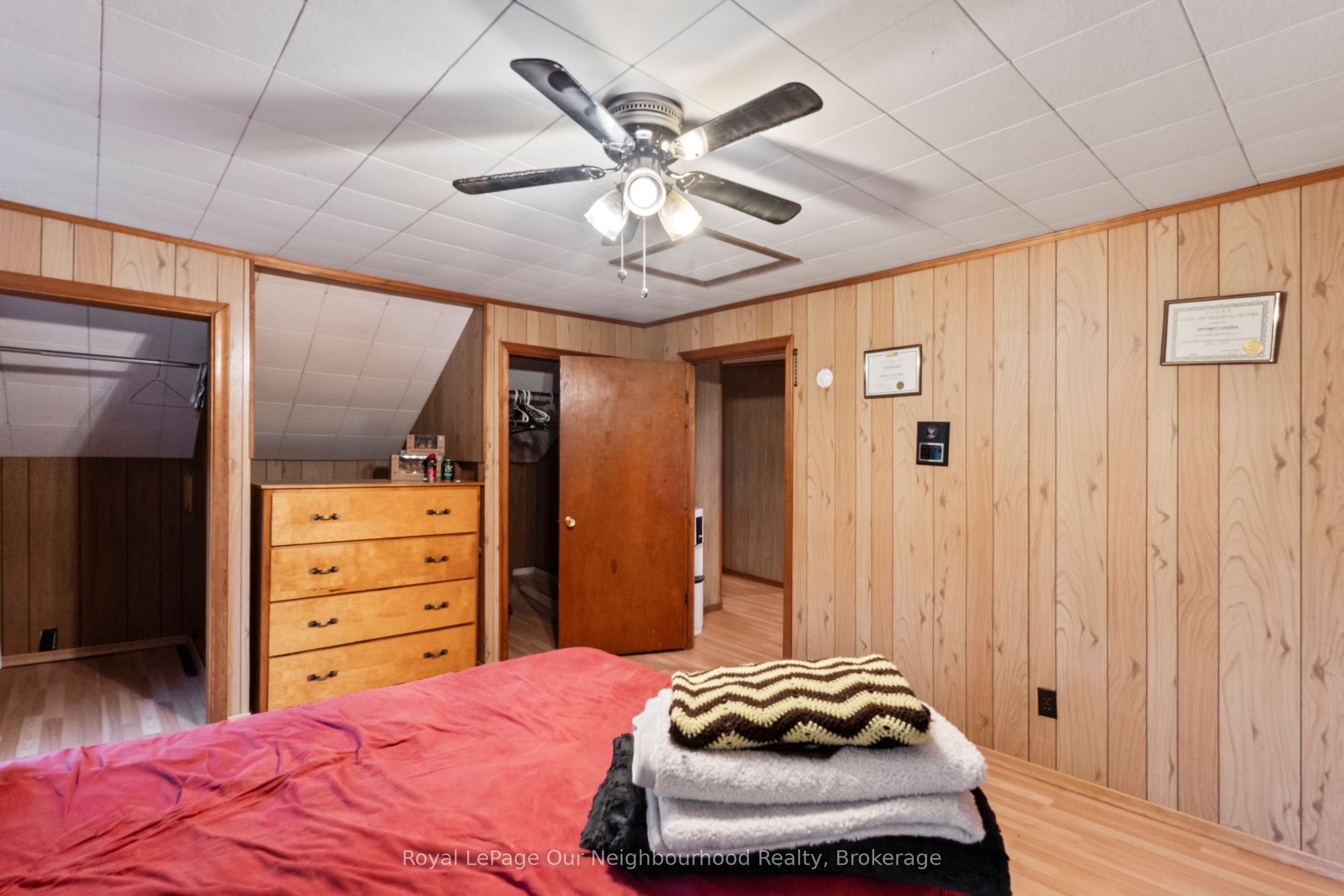 6 Douglas Street Property Photo 19