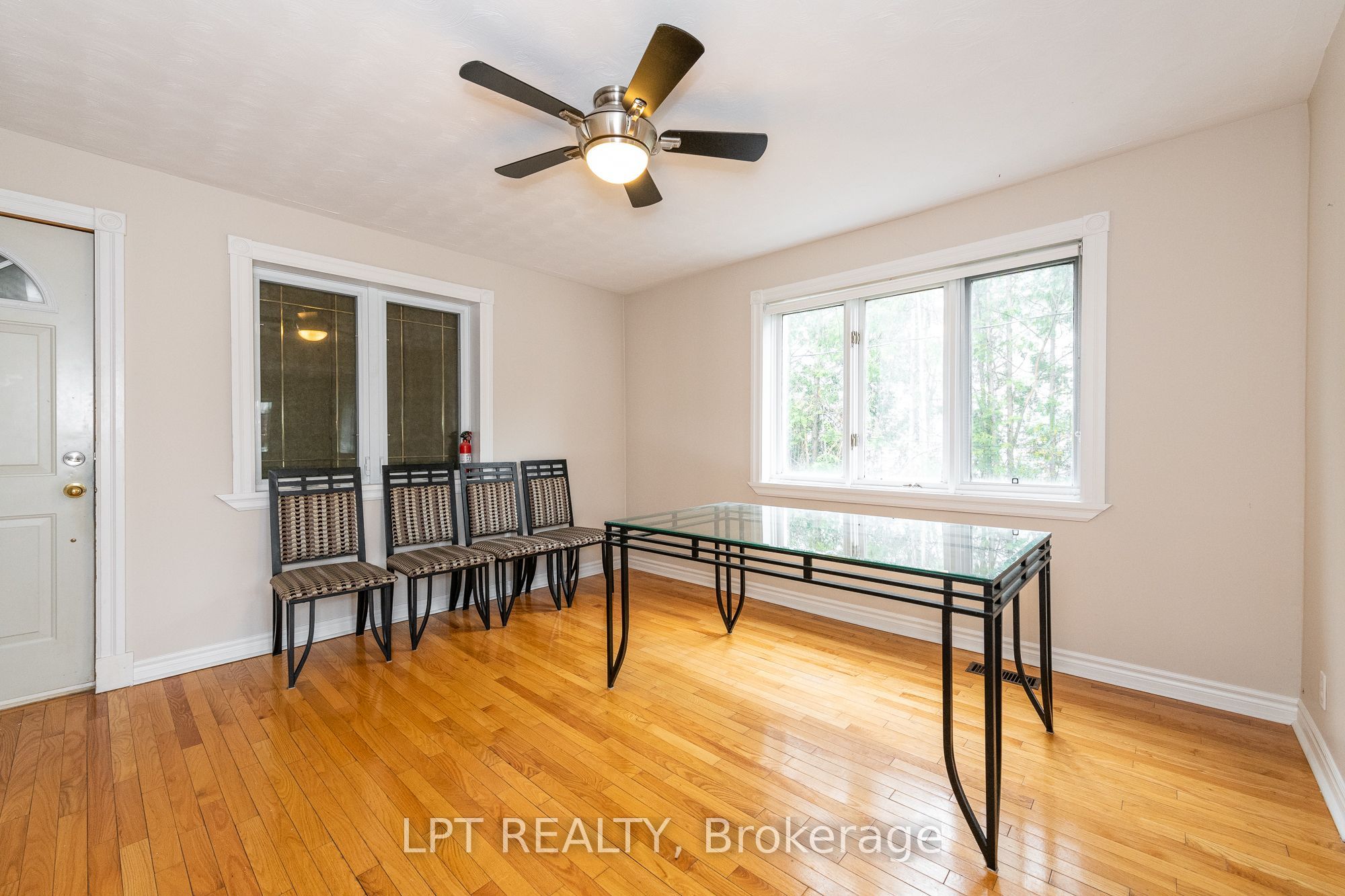1474 Goth Avenue Property Photo 10