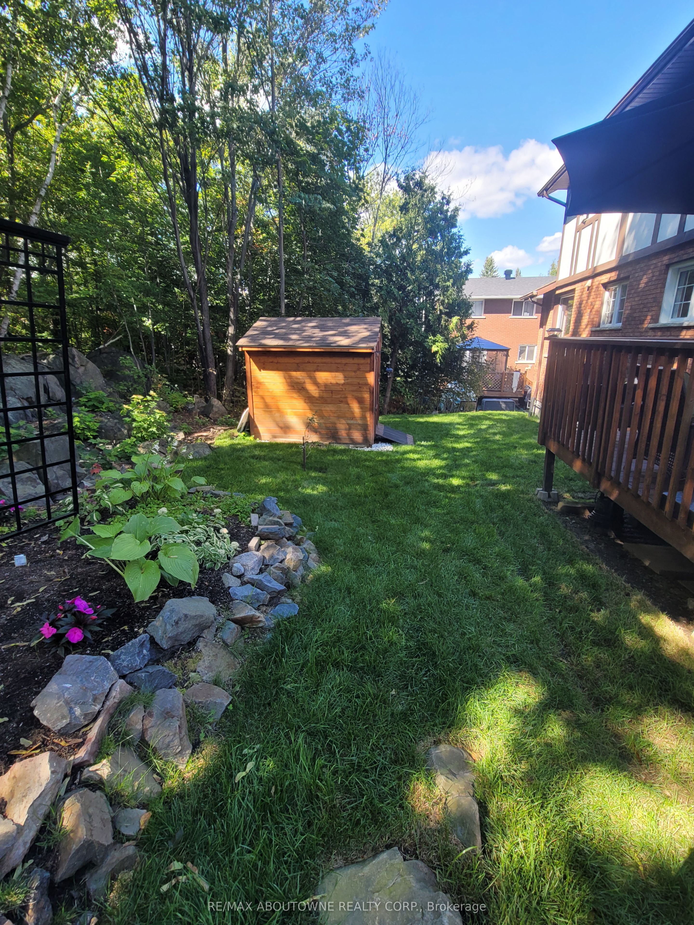 2023 Latimer Crescent Property Photo 42