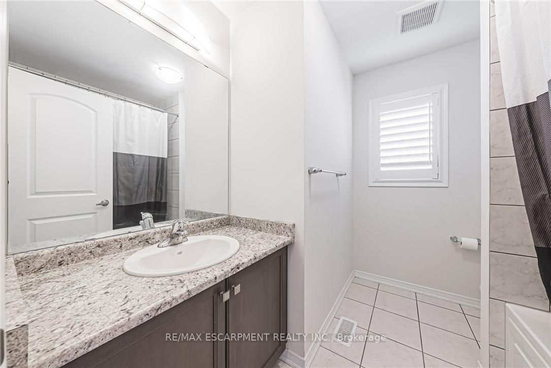 11 Mcwatters Street Main Property Photo 25