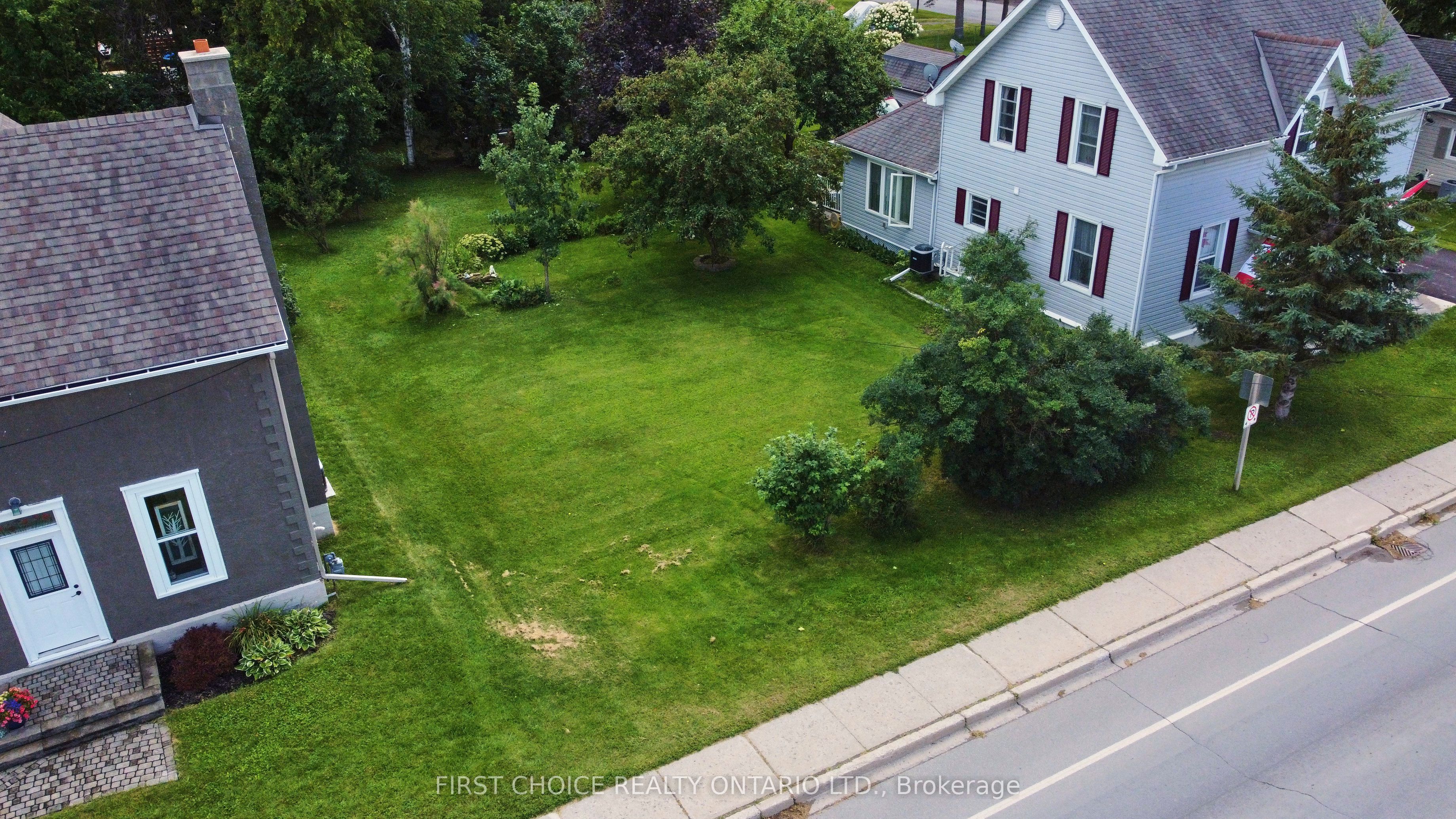 235 Ottawa Street Property Photo 45