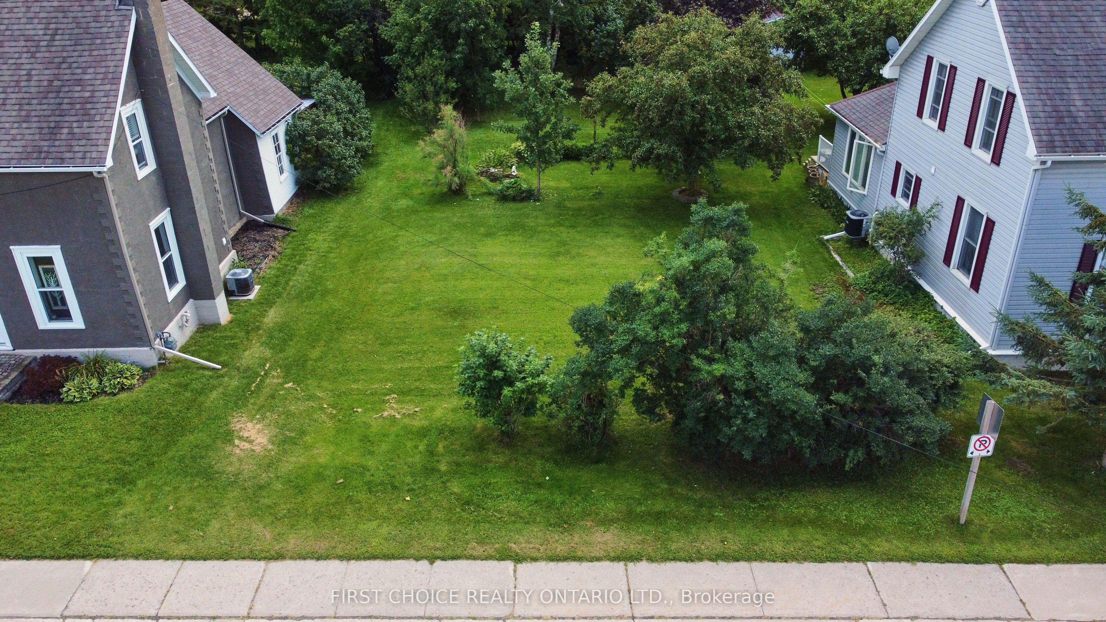 235 Ottawa Street Property Photo 46