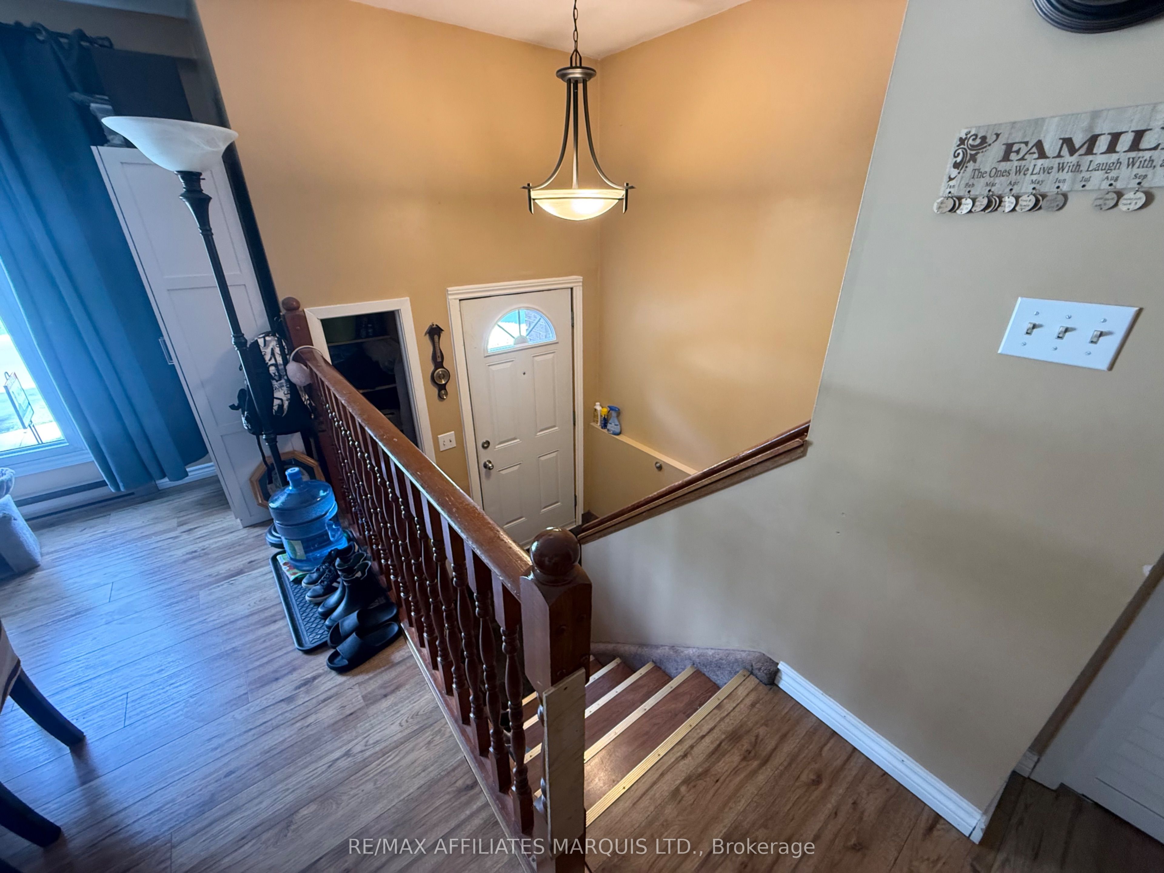 574 Lynwood Drive Property Photo 6