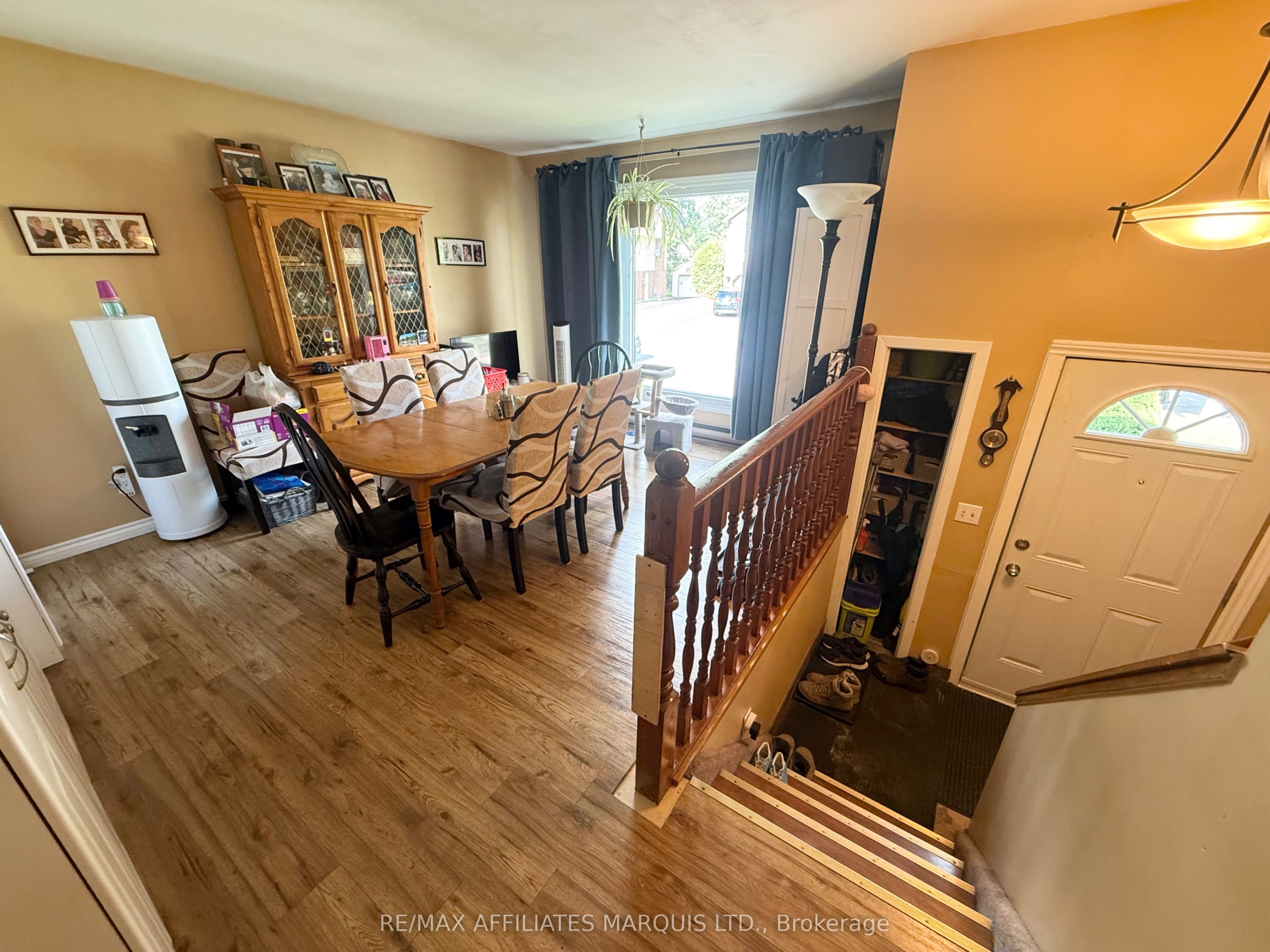 574 Lynwood Drive Property Photo 8
