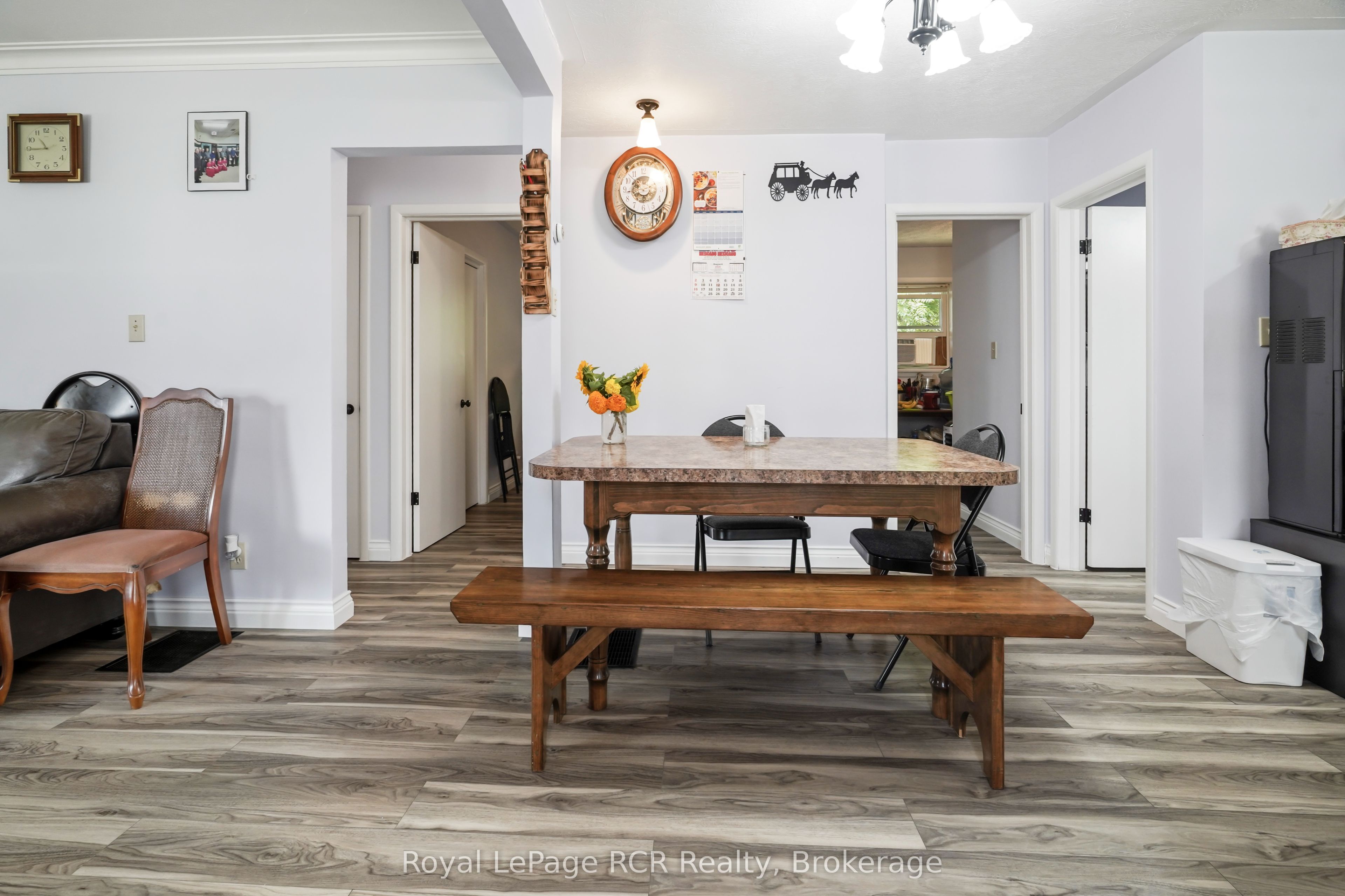 16 Patrick Street W Property Photo 12