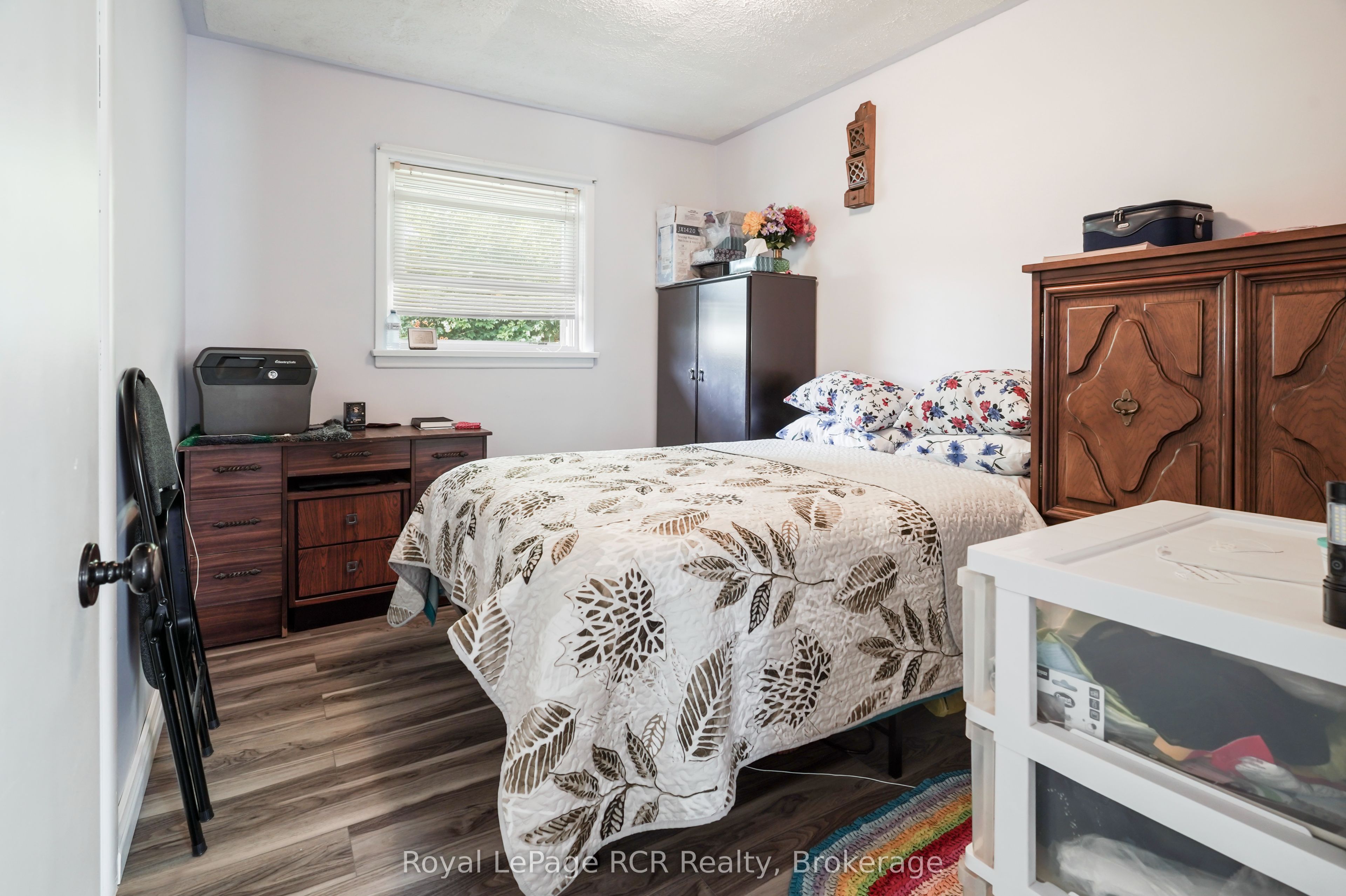 16 Patrick Street W Property Photo 19