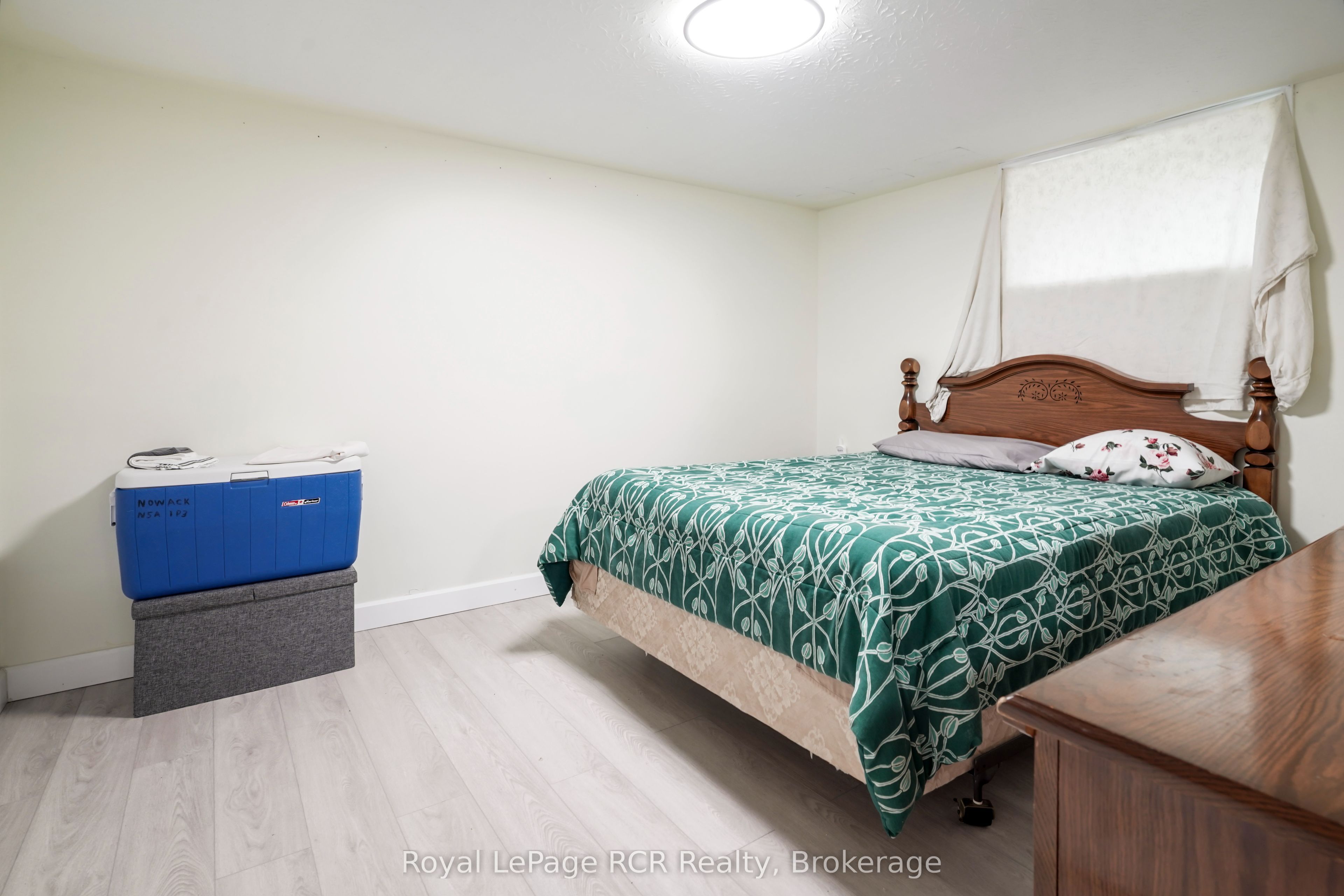 16 Patrick Street W Property Photo 31