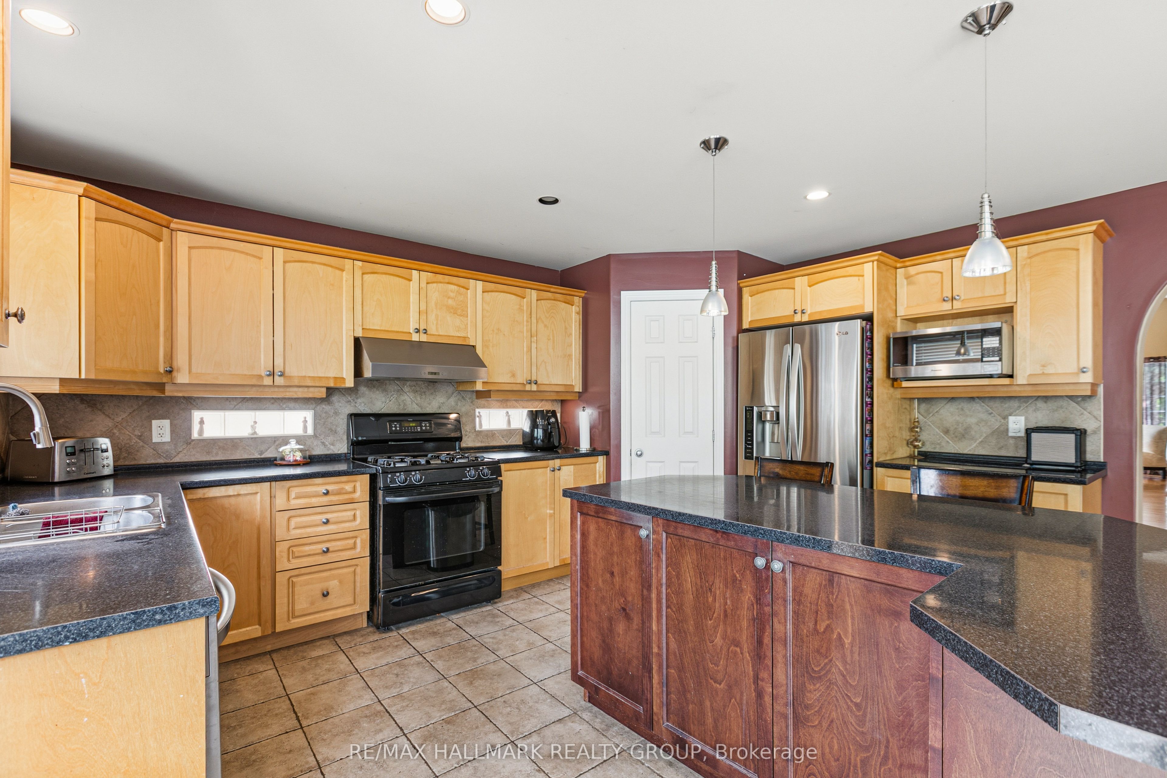9 Blackshire Circle Property Photo 19