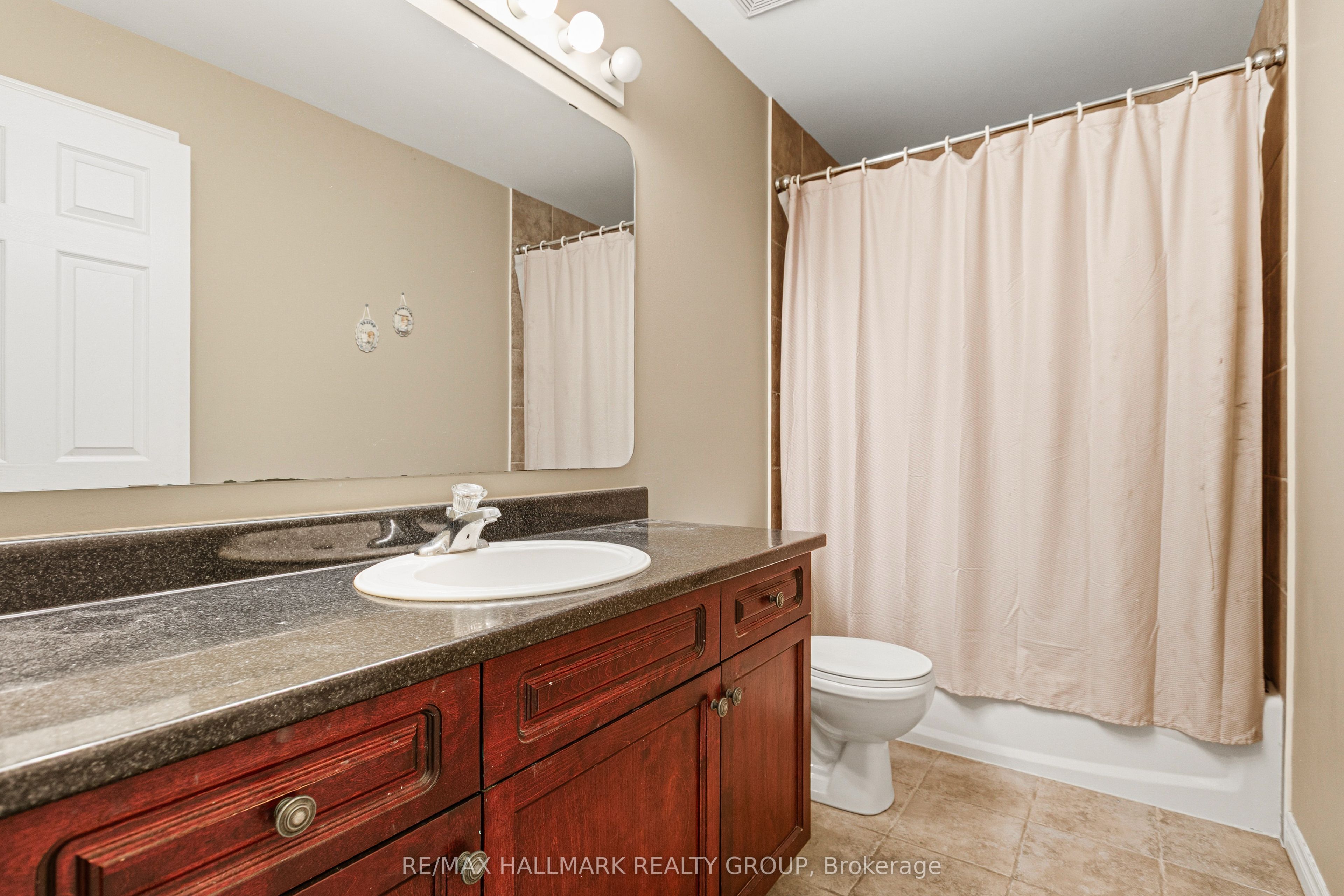 9 Blackshire Circle Property Photo 31