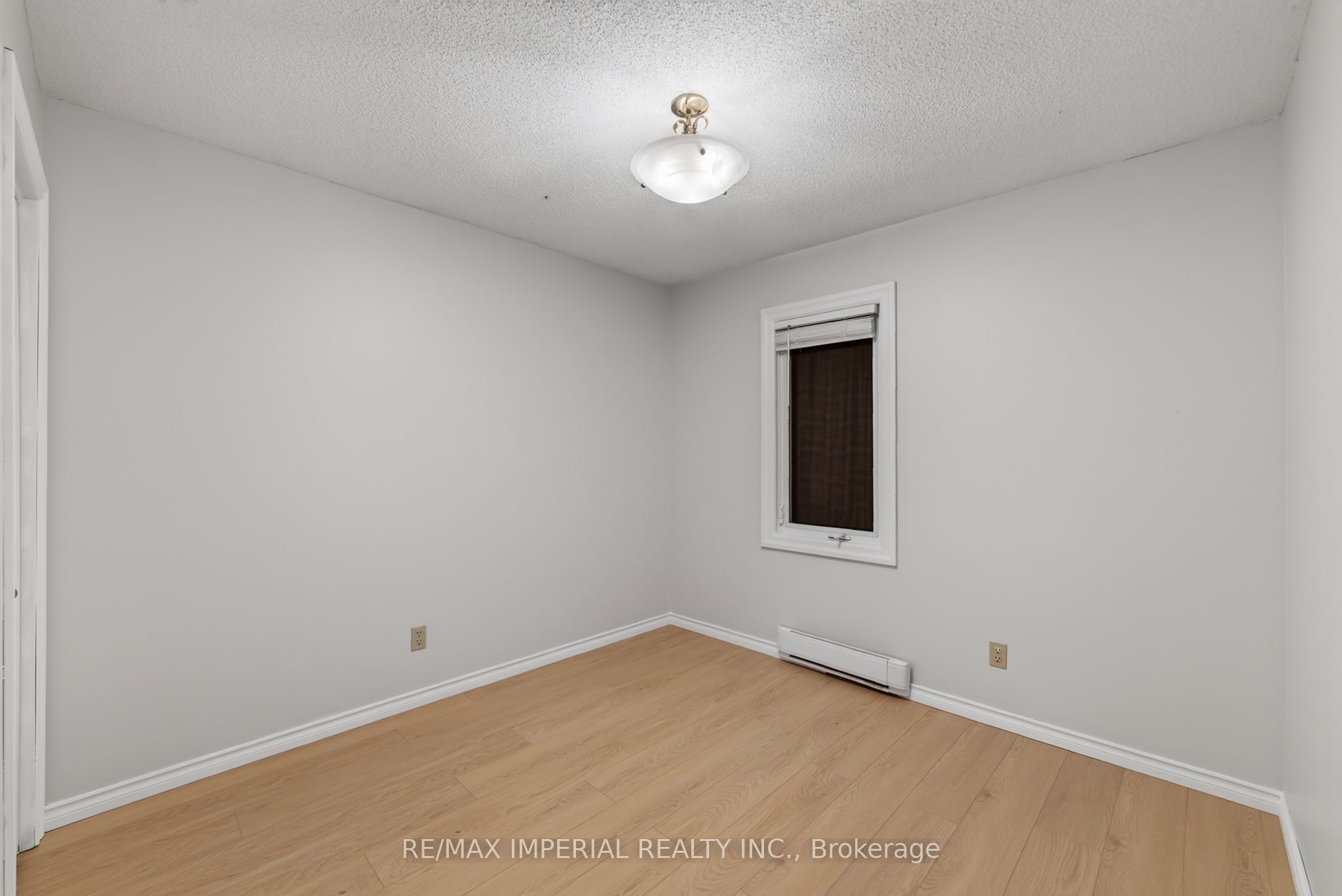 60 Radcliff Parkway Property Photo 37