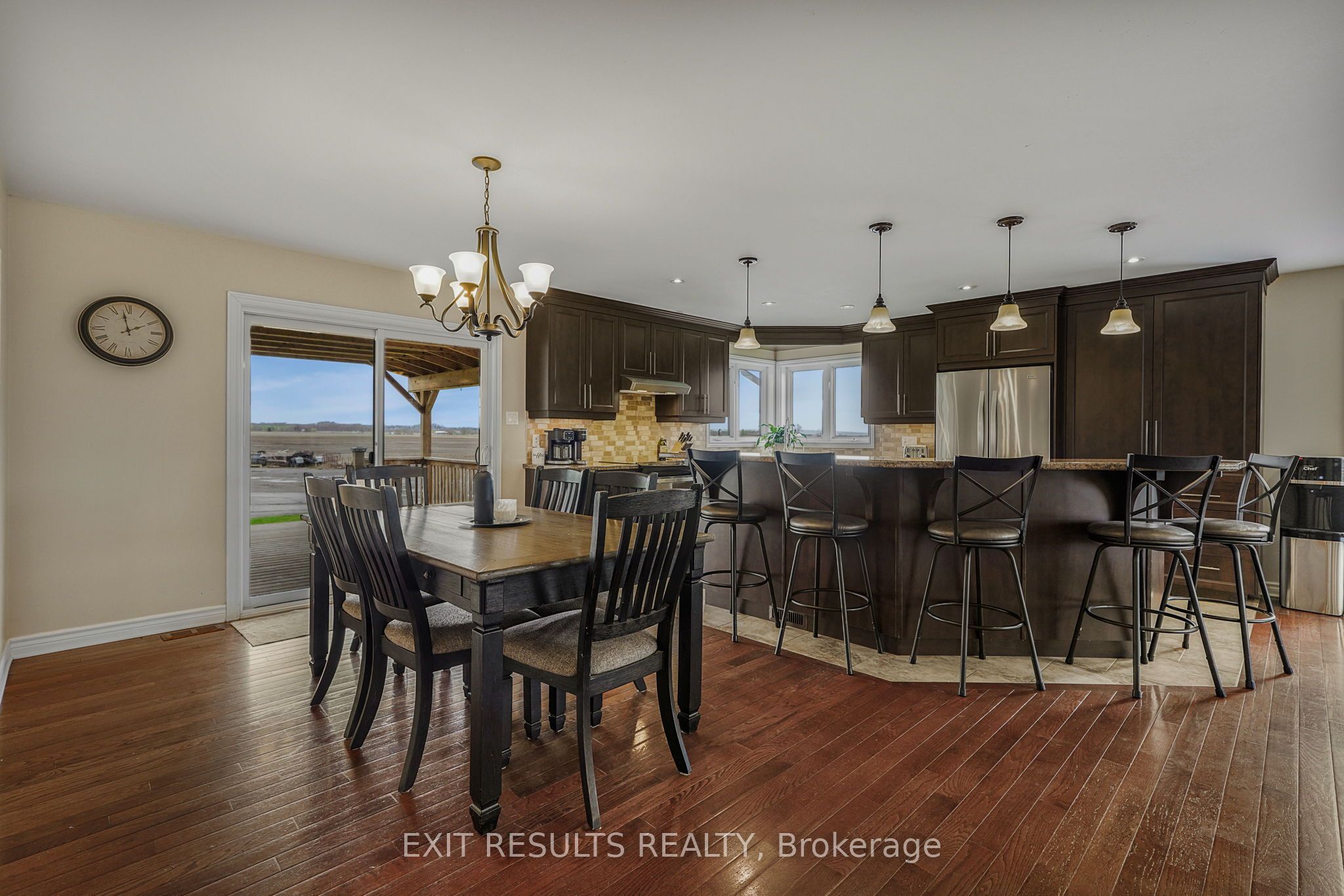 1887 Champlain Street Property Photo 11