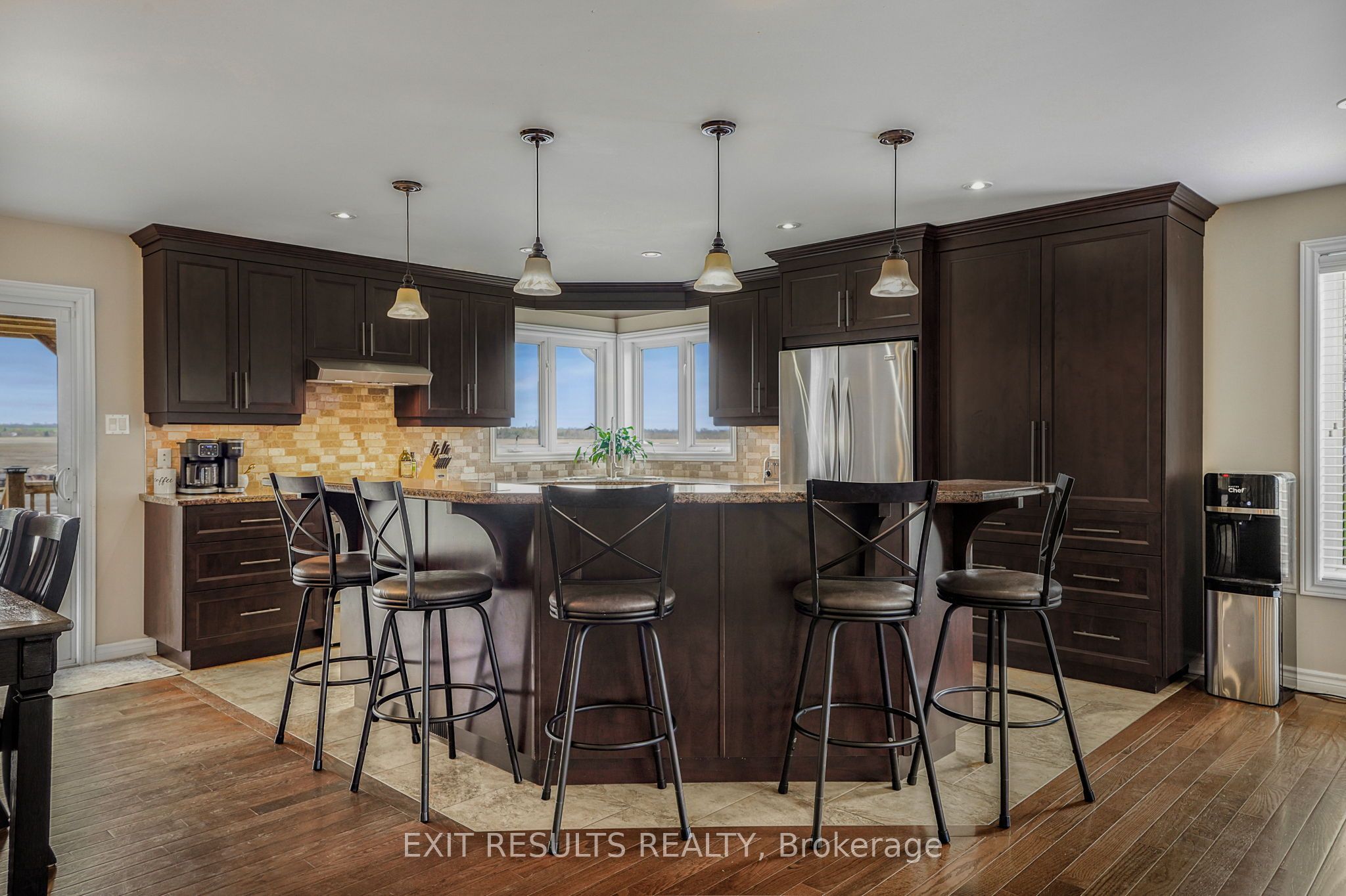 1887 Champlain Street Property Photo 17