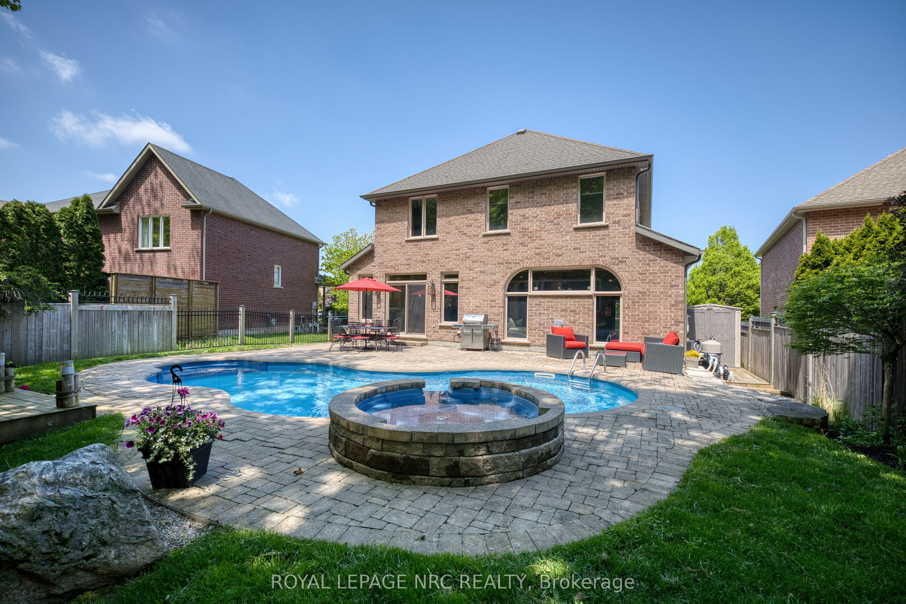 27 Bell Avenue Property Photo 6