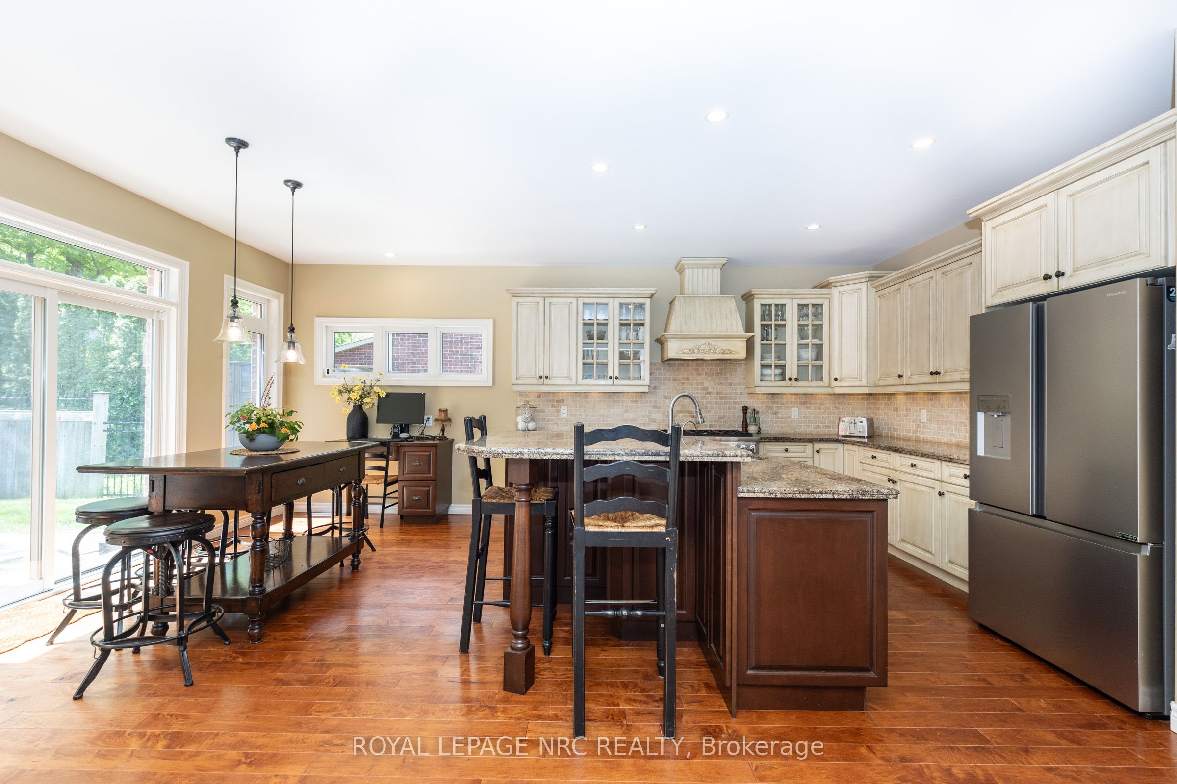 27 Bell Avenue Property Photo 17