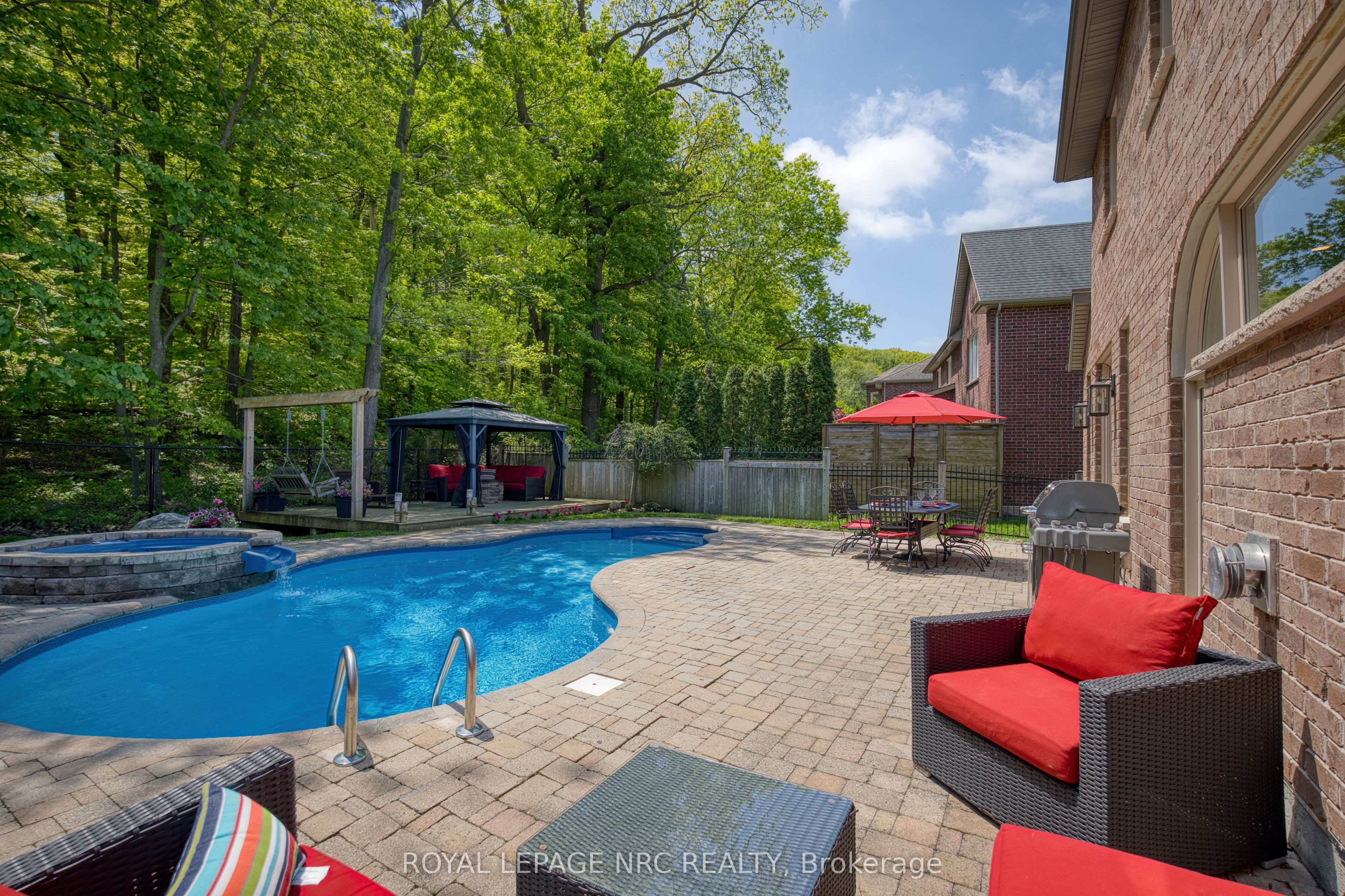 27 Bell Avenue Property Photo 46
