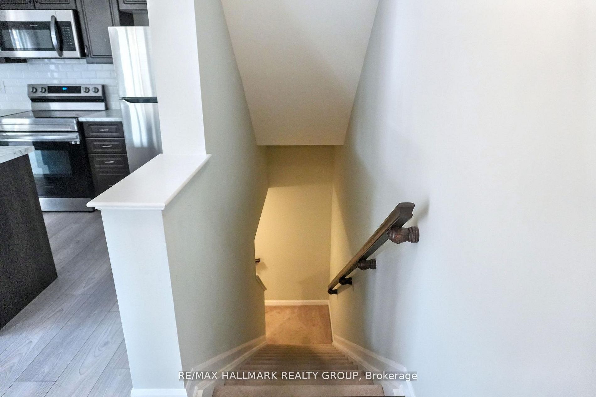 500 Eldorado Private 19 Property Photo 10