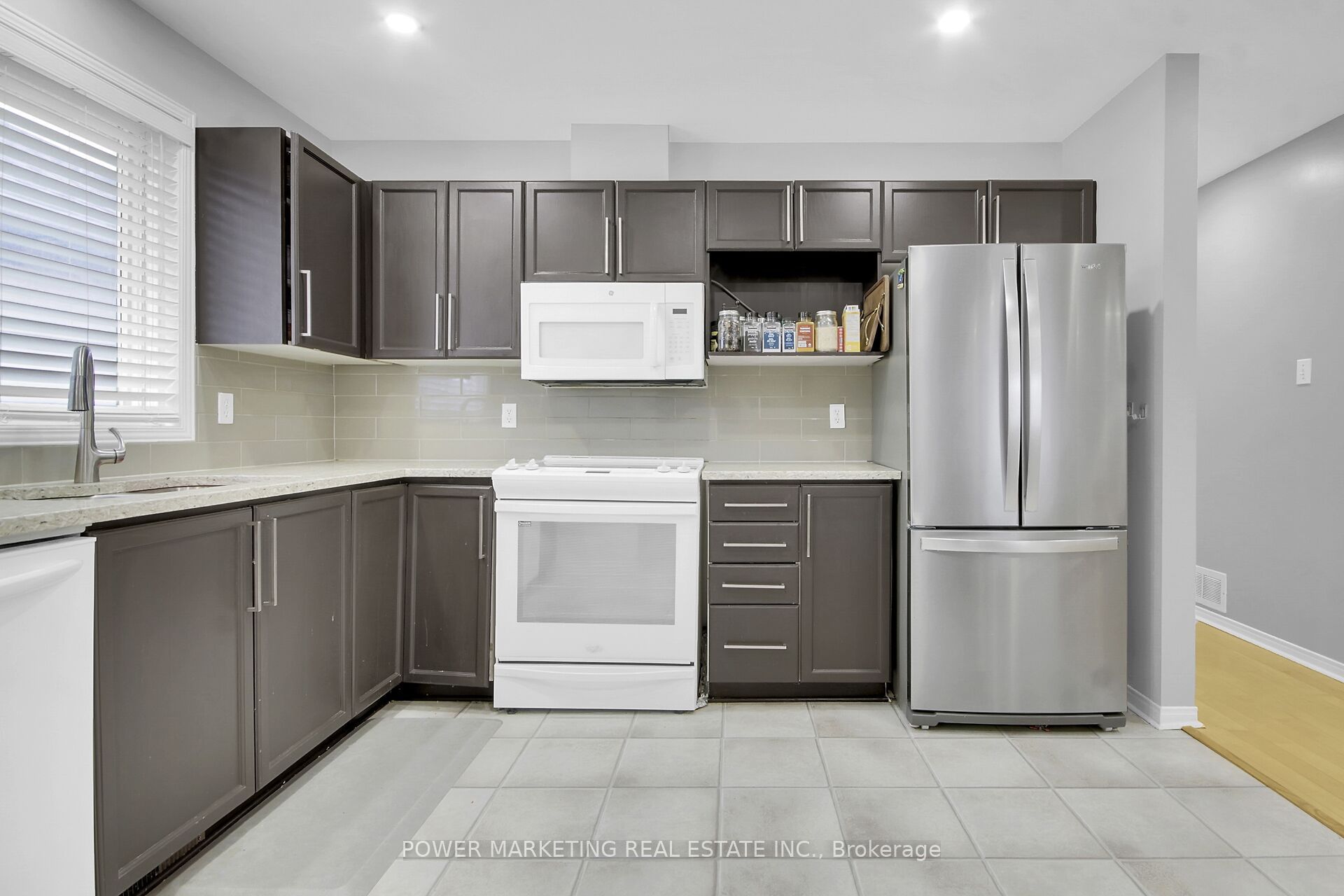 181 Mountshannon Drive Property Photo 12