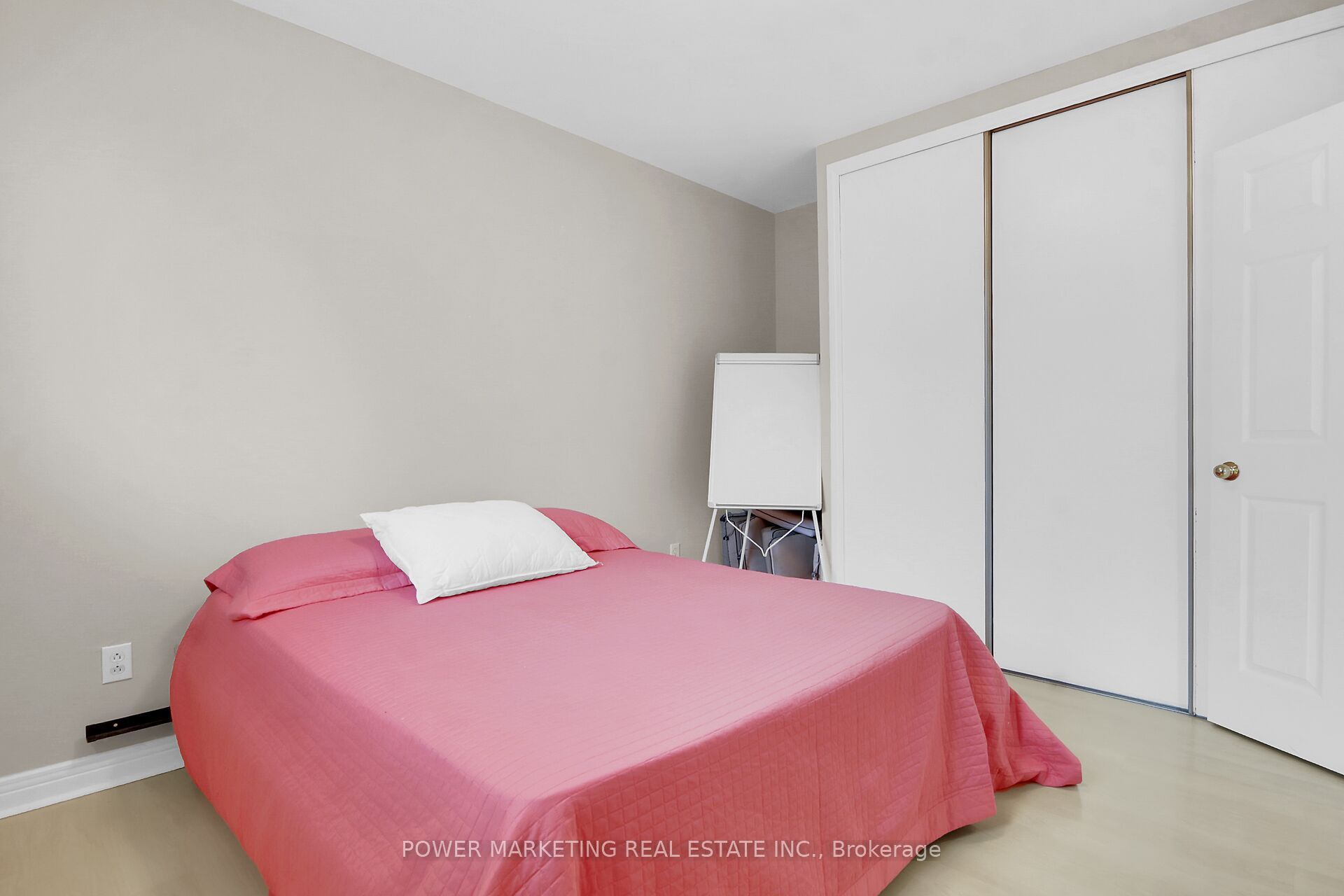 181 Mountshannon Drive Property Photo 32