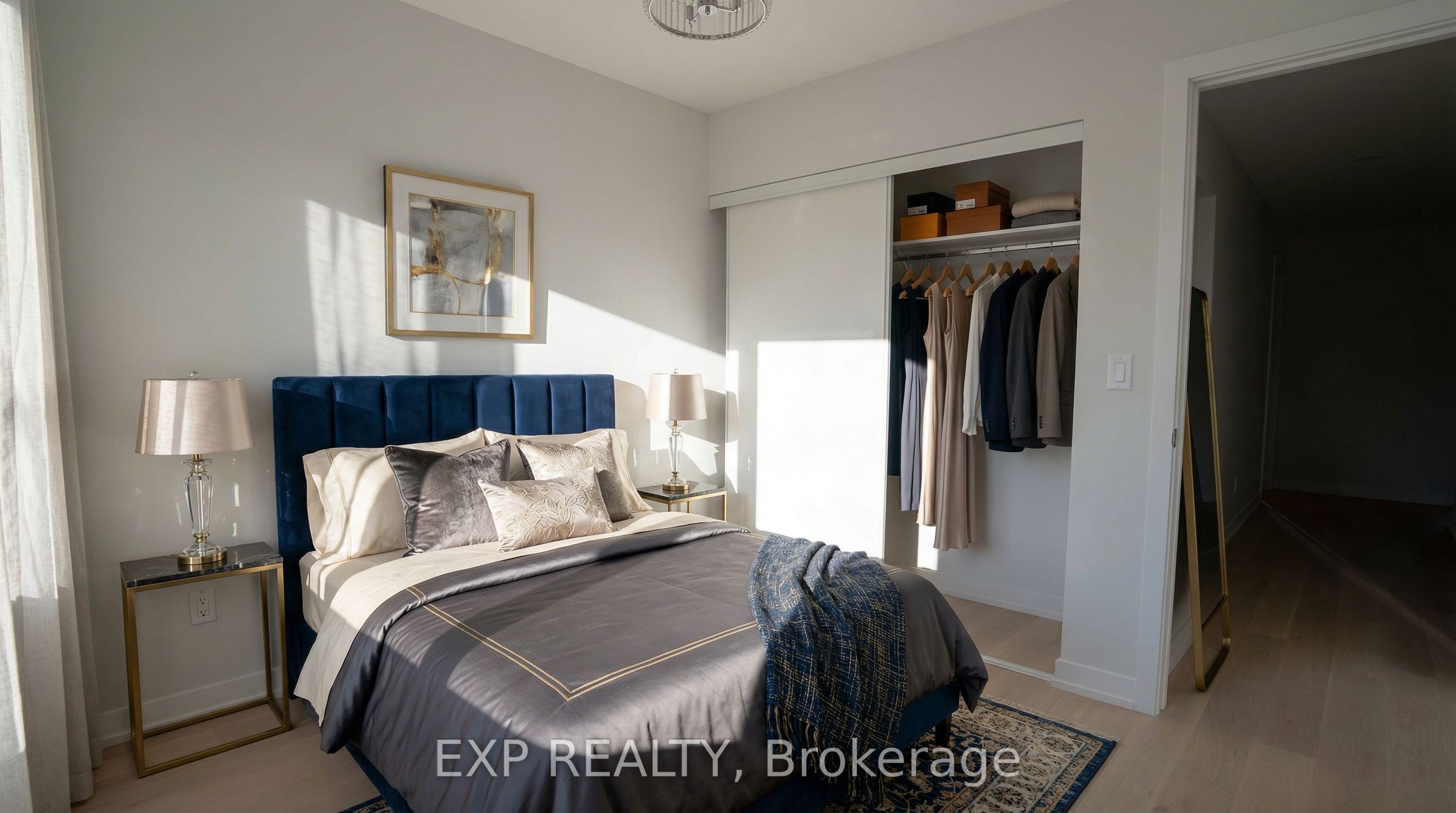 236 Woodroffe Avenue Property Photo 7