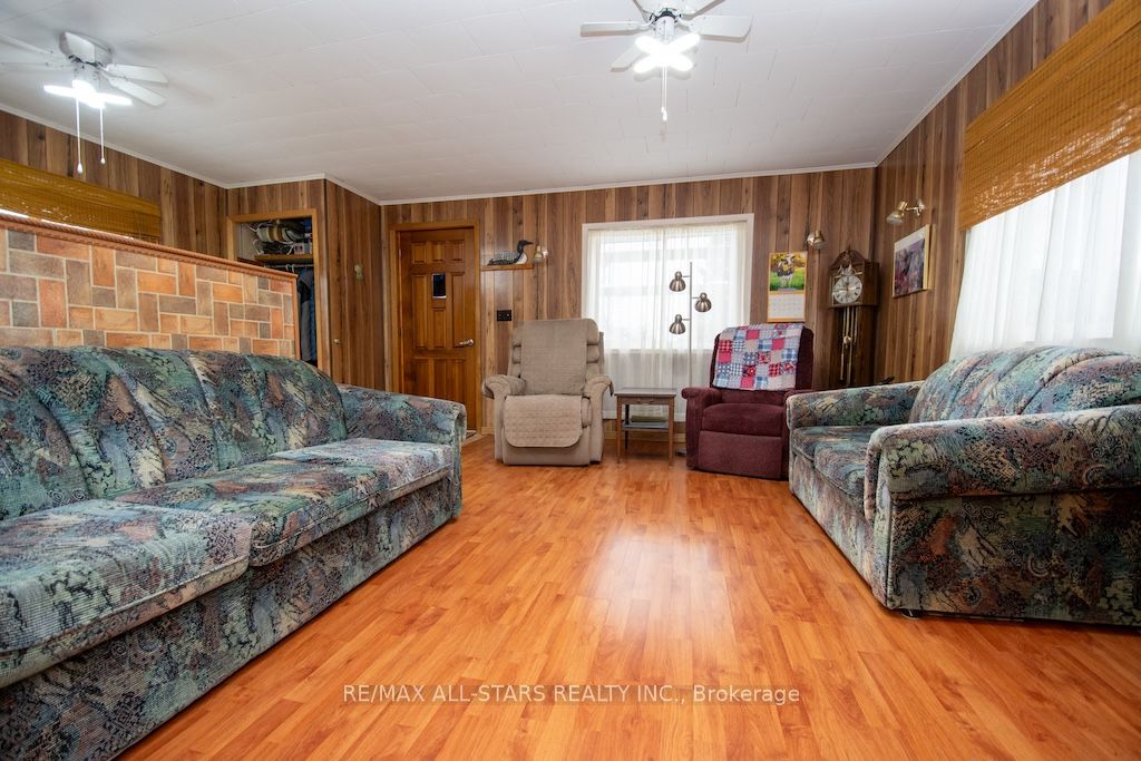 534 Fenel Road Property Photo 5