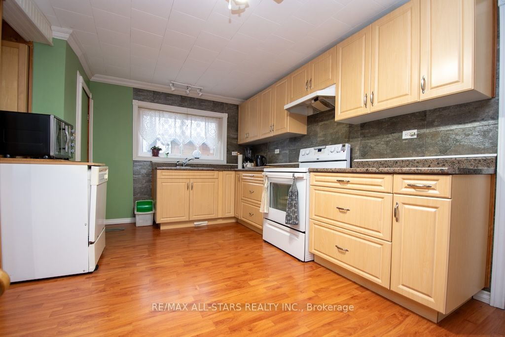 534 Fenel Road Property Photo 10
