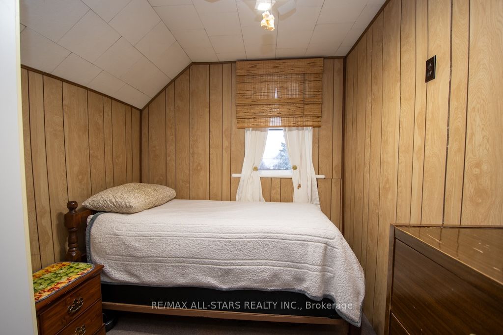 534 Fenel Road Property Photo 18