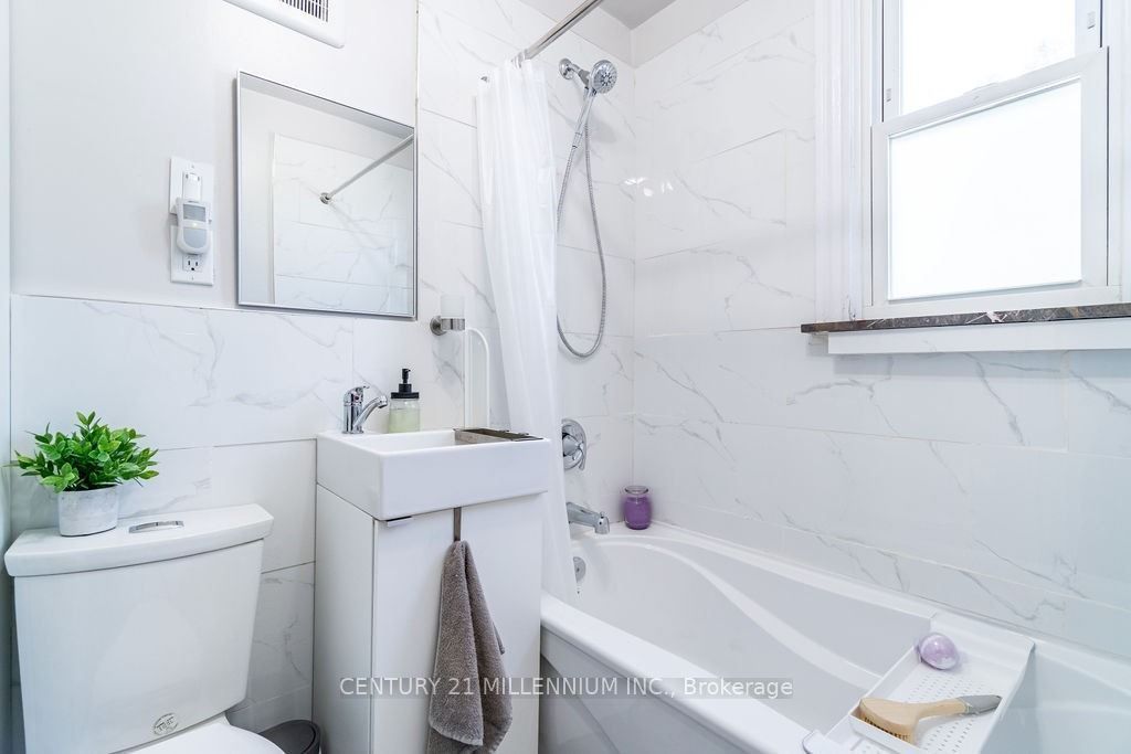 20 Dickson Avenue Property Photo 16