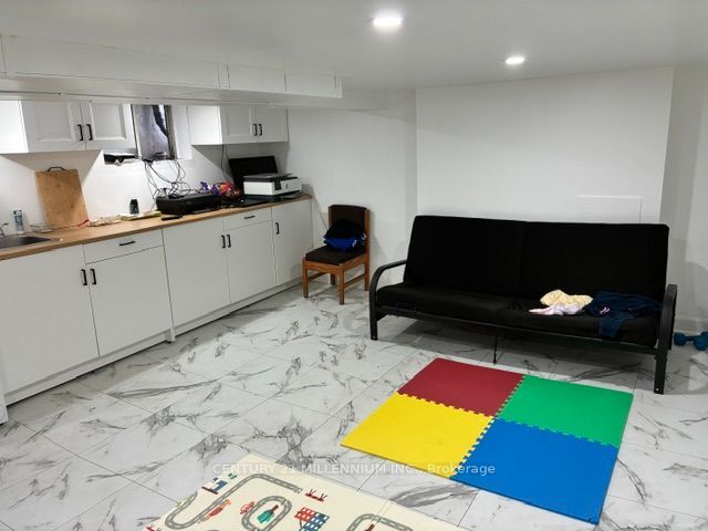 20 Dickson Avenue Property Photo 21
