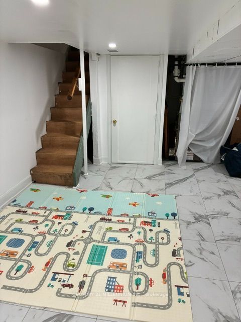 20 Dickson Avenue Property Photo 23
