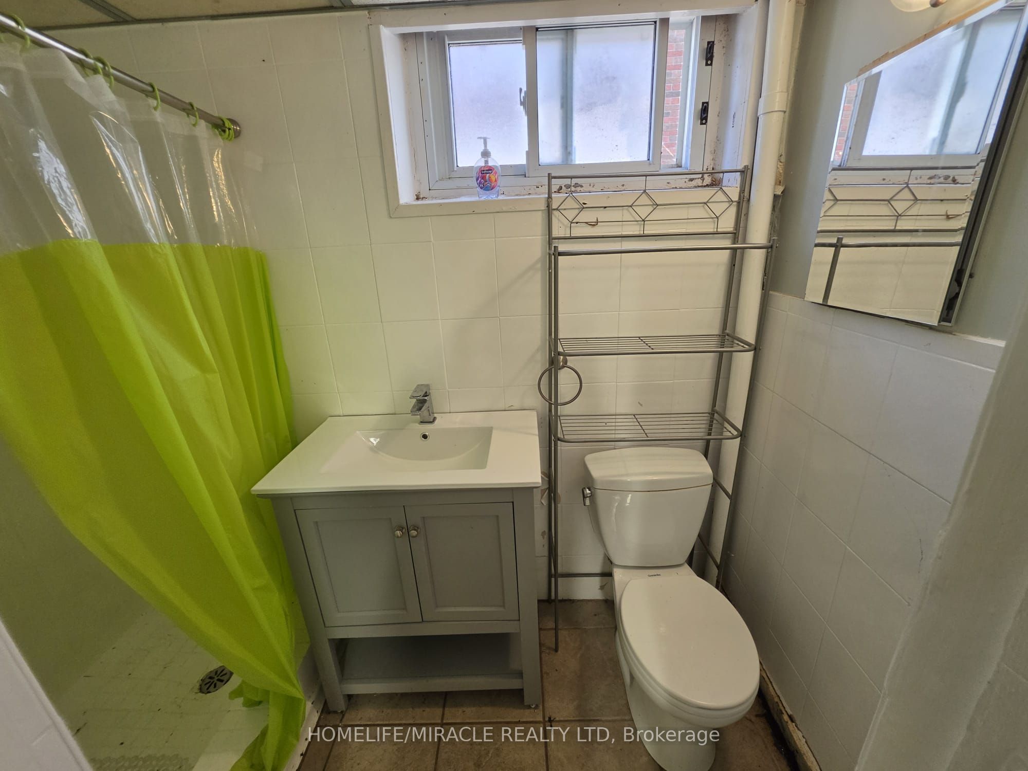 7150 Douglas Crescent Property Photo 10