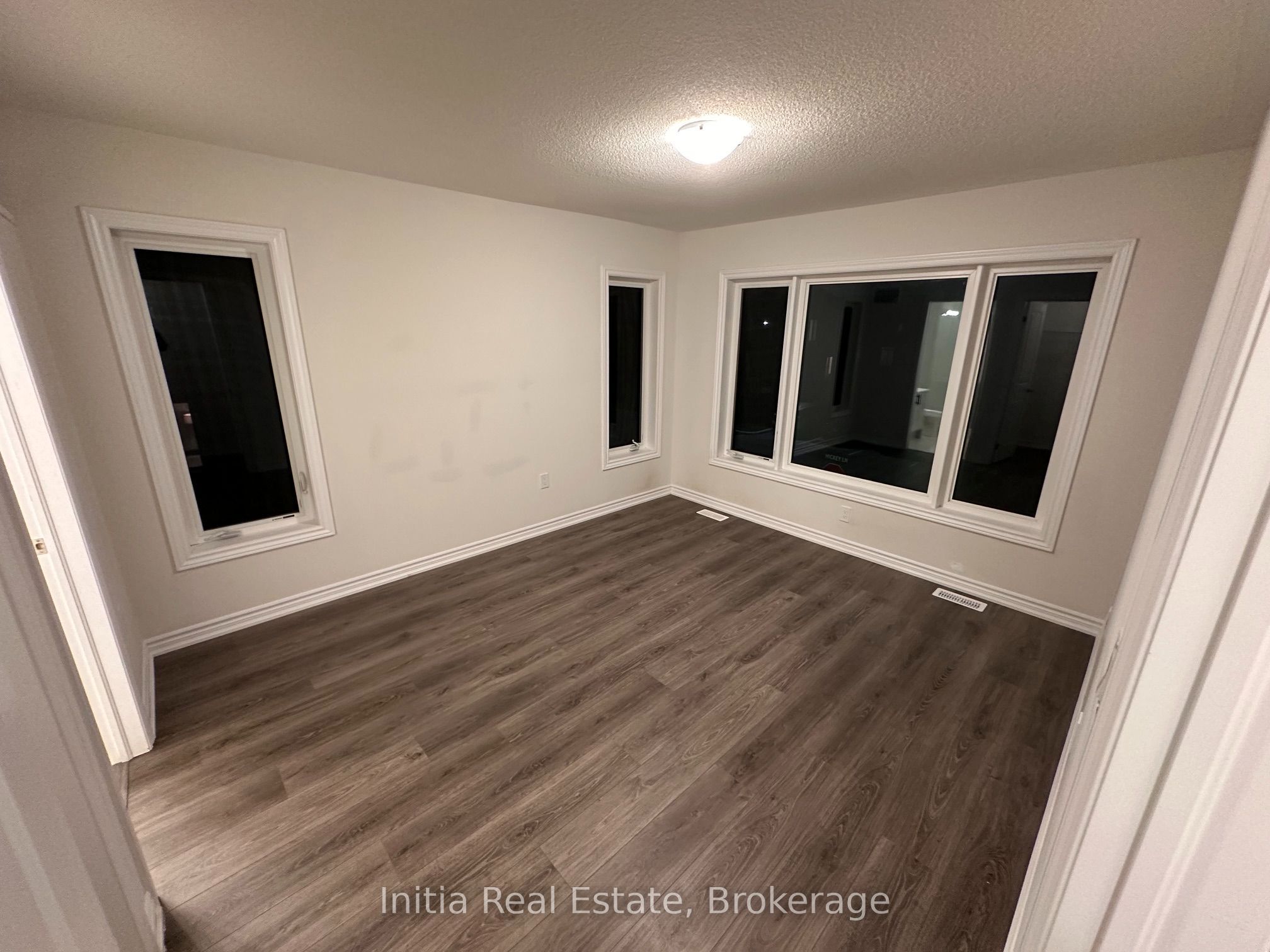 160 Alcorn Drive Property Photo 10