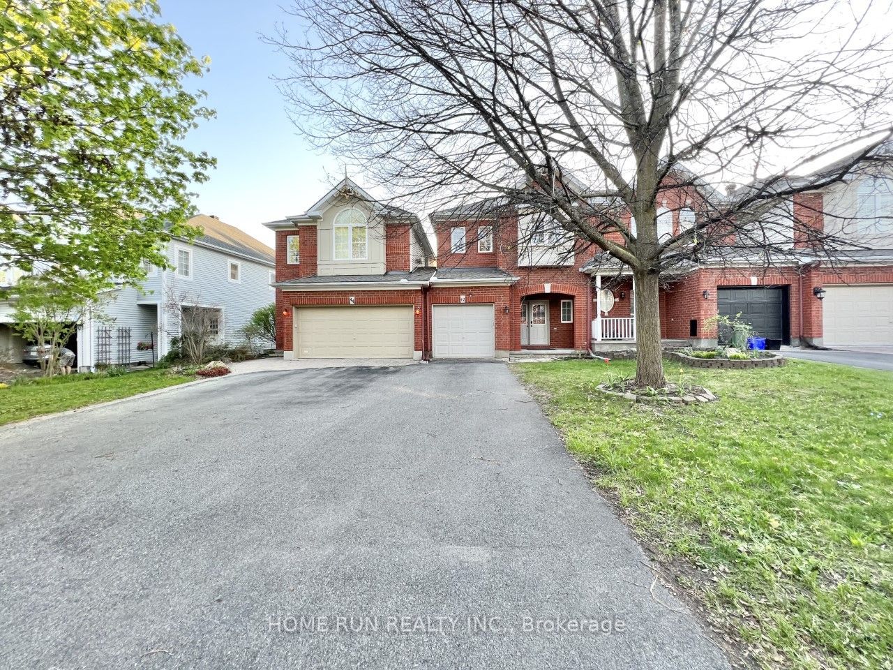 42 Hemlo Crescent Property Photo 2