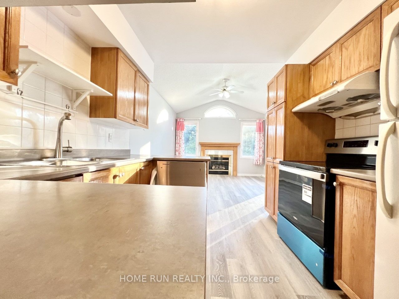 42 Hemlo Crescent Property Photo 14