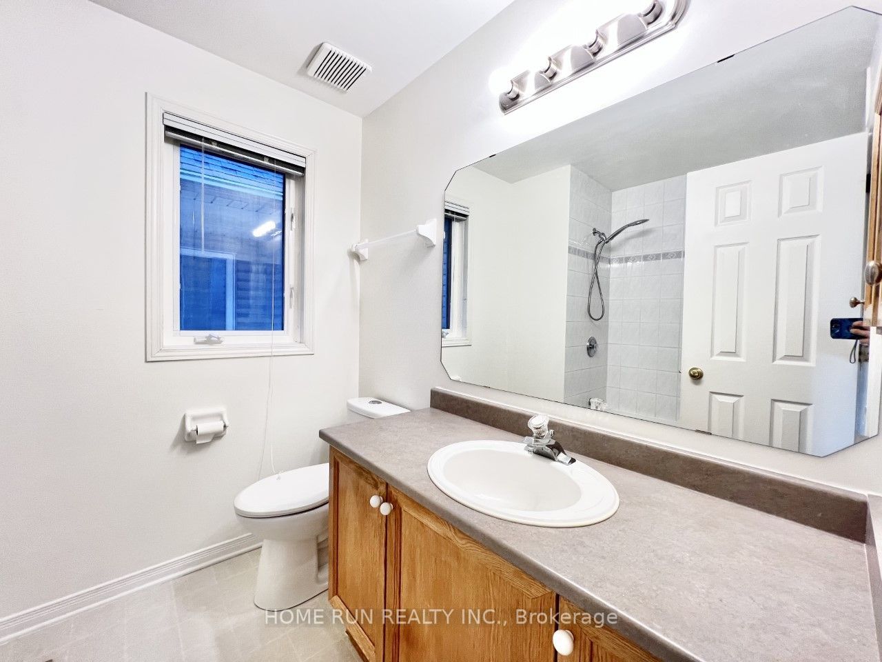 42 Hemlo Crescent Property Photo 22