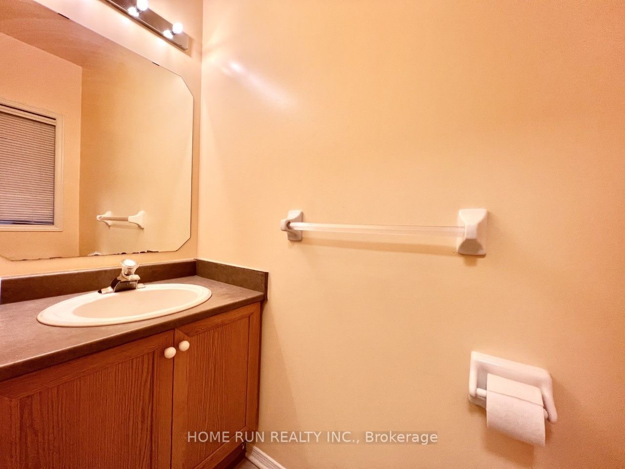 42 Hemlo Crescent Property Photo 23
