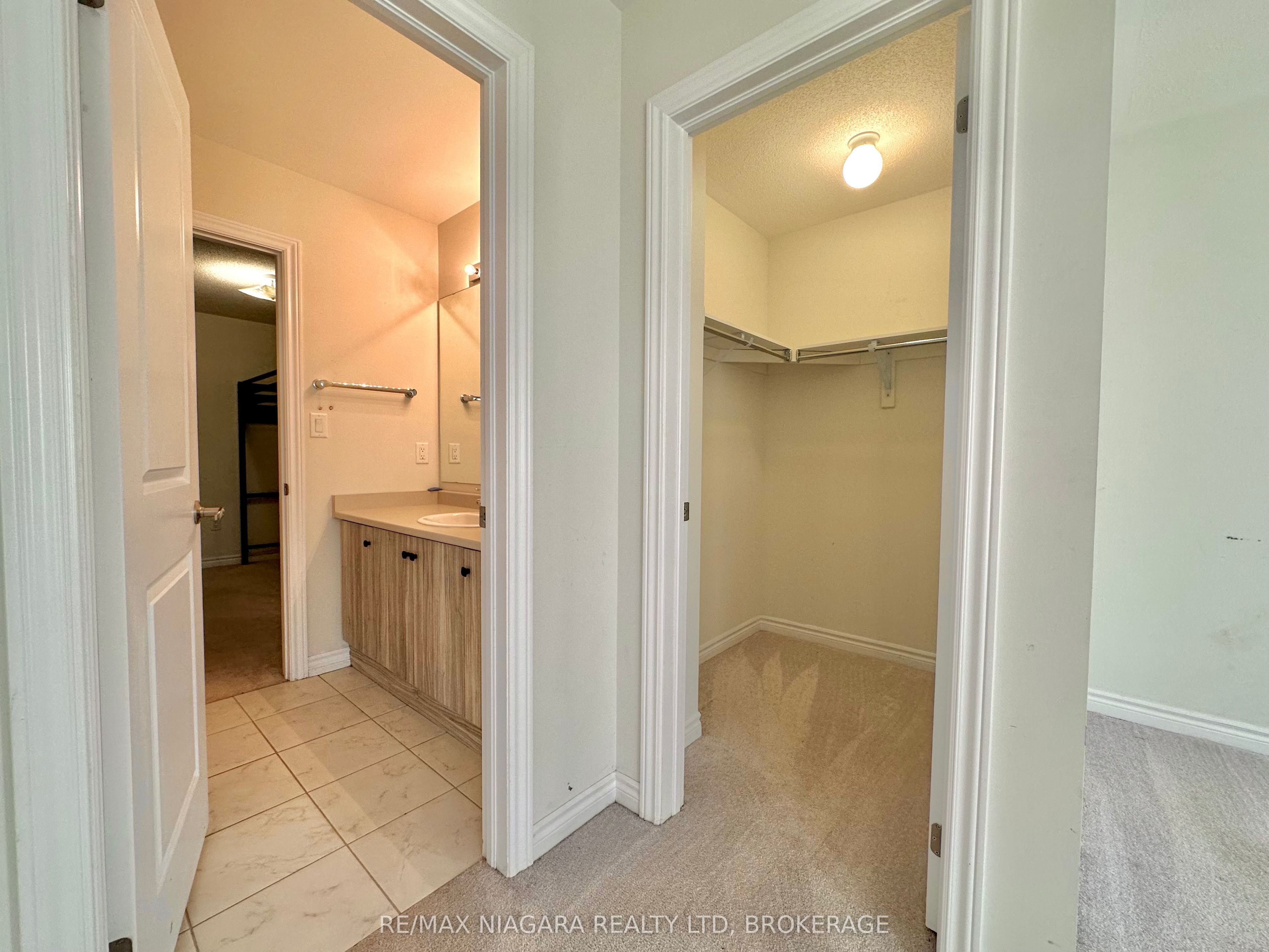 132 Cottonwood Crescent Property Photo 14