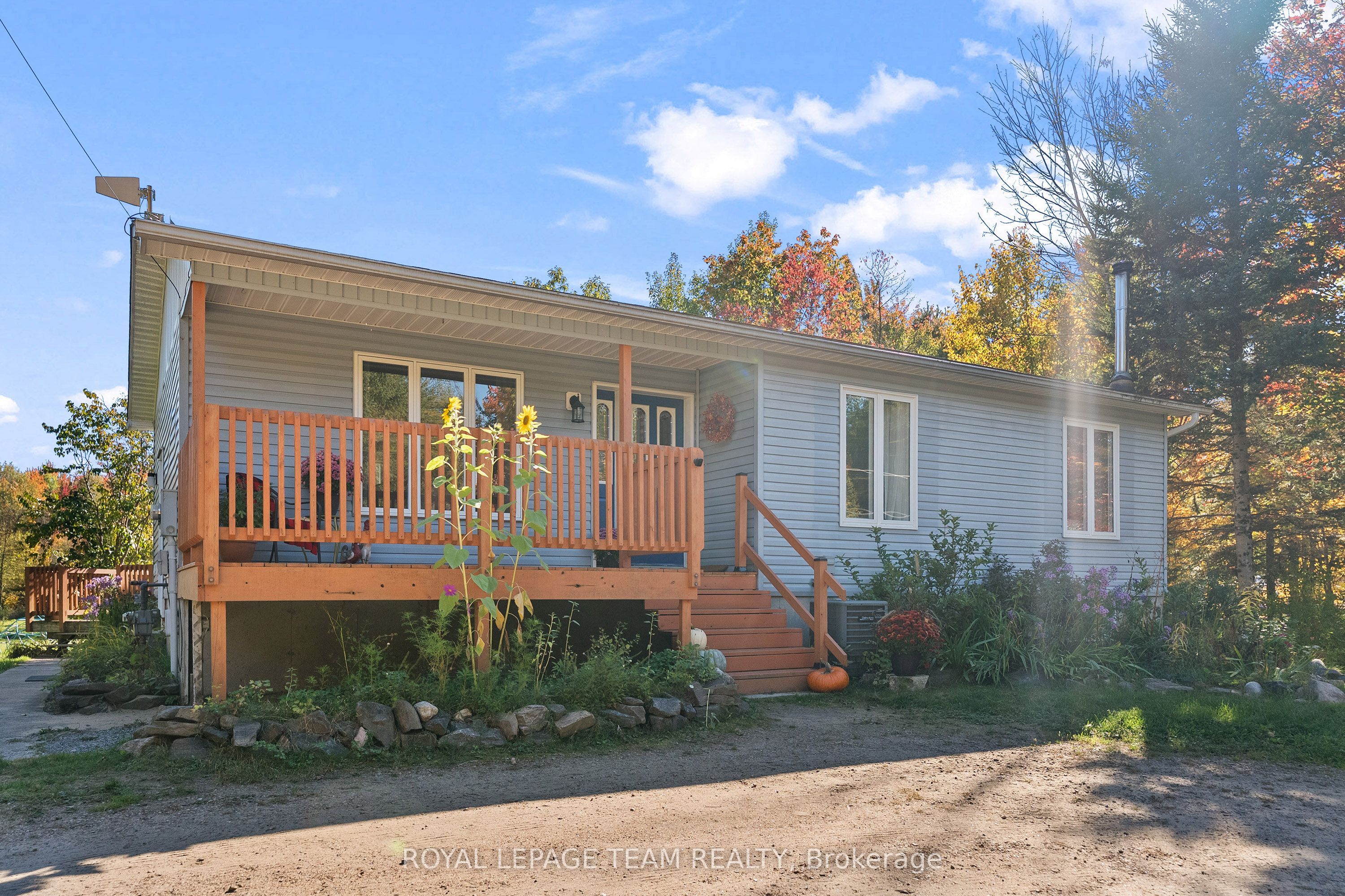 484 Wylie Road Property Photo 1