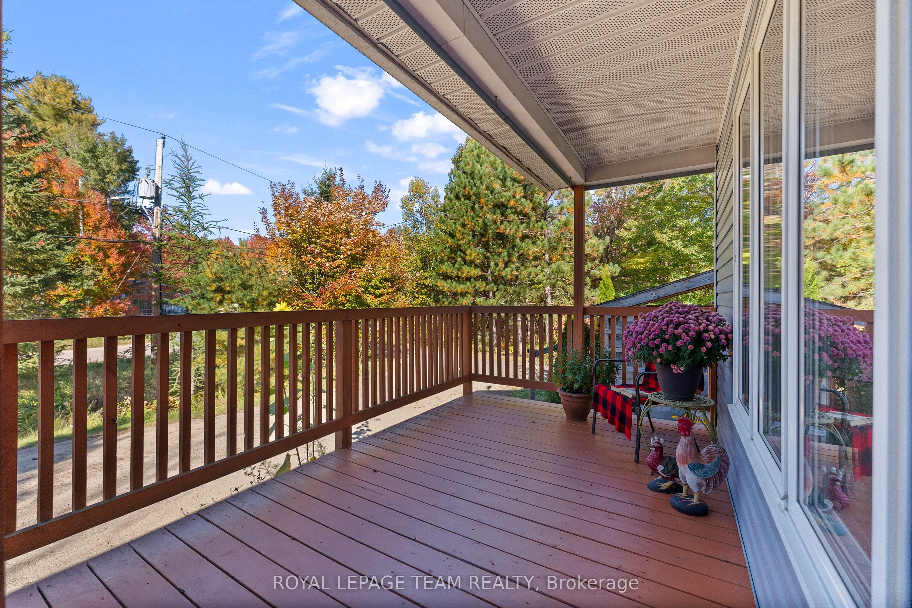 484 Wylie Road Property Photo 6