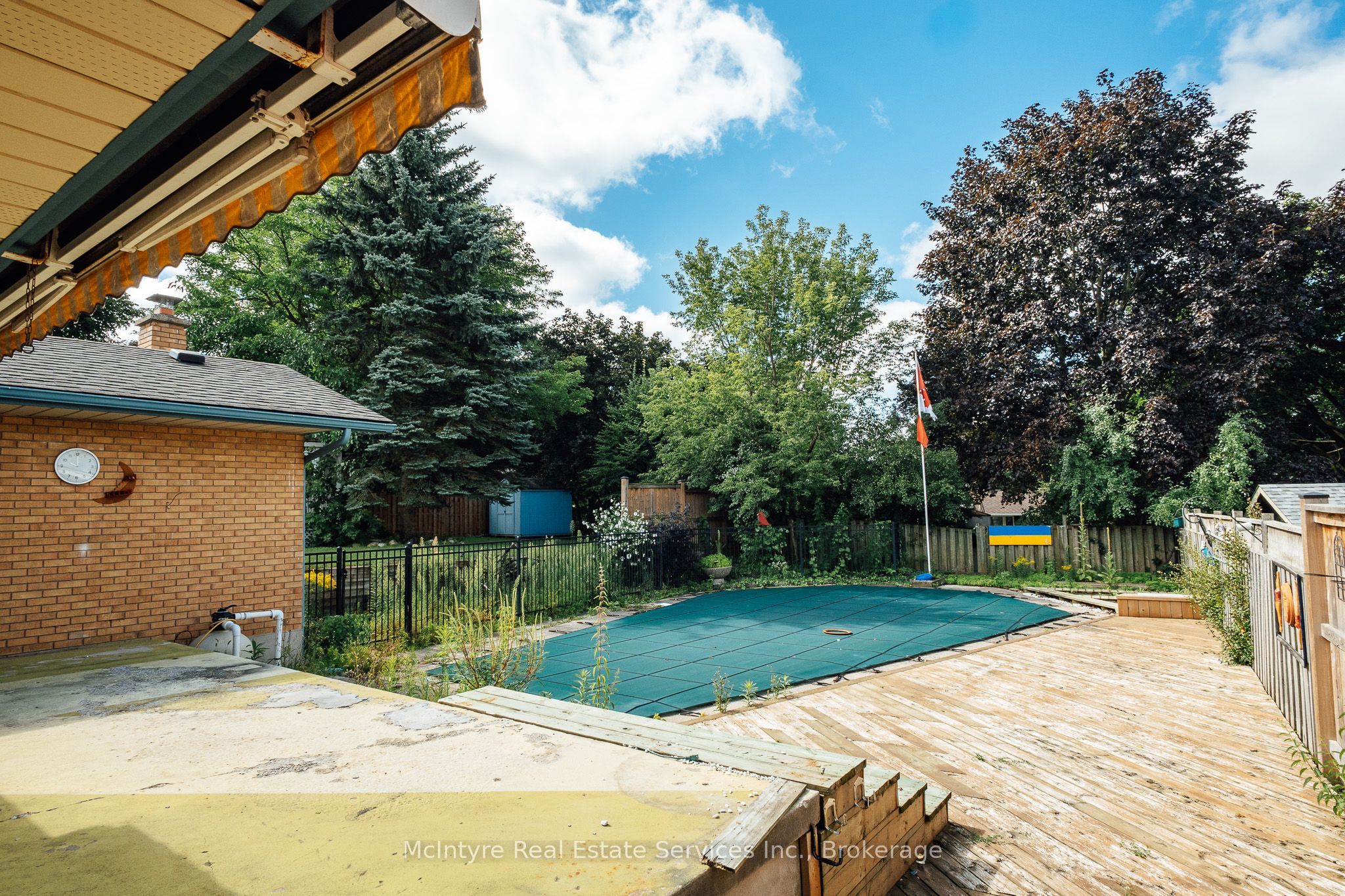229 Winfield Avenue Property Photo 7