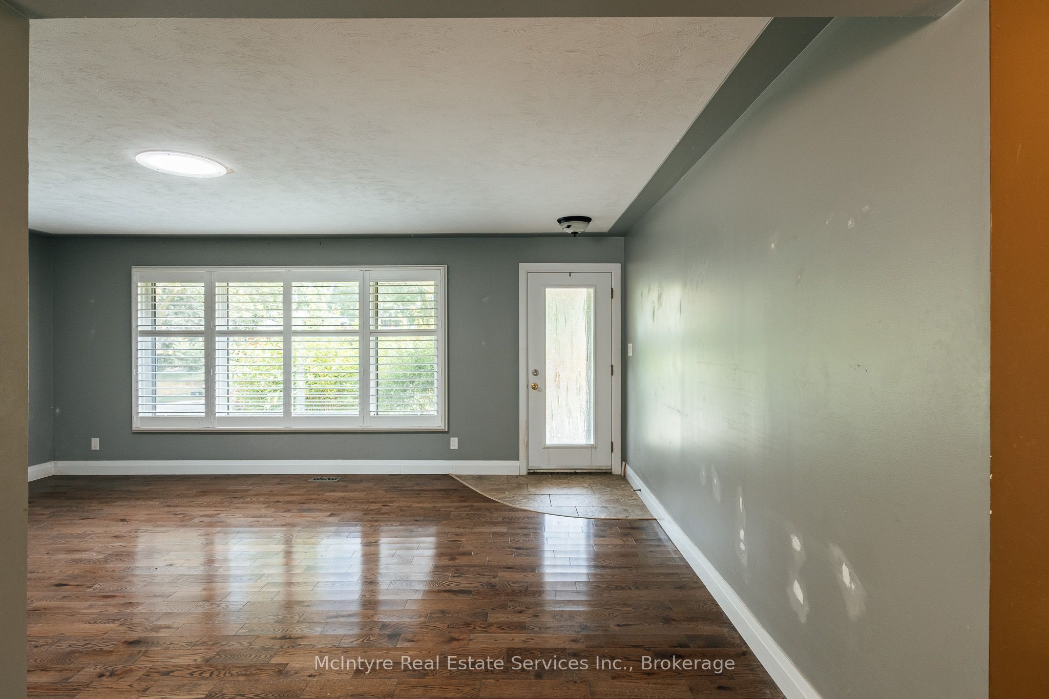 229 Winfield Avenue Property Photo 8