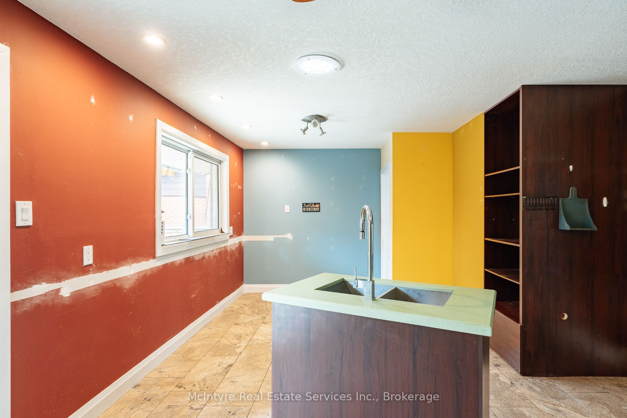 229 Winfield Avenue Property Photo 13
