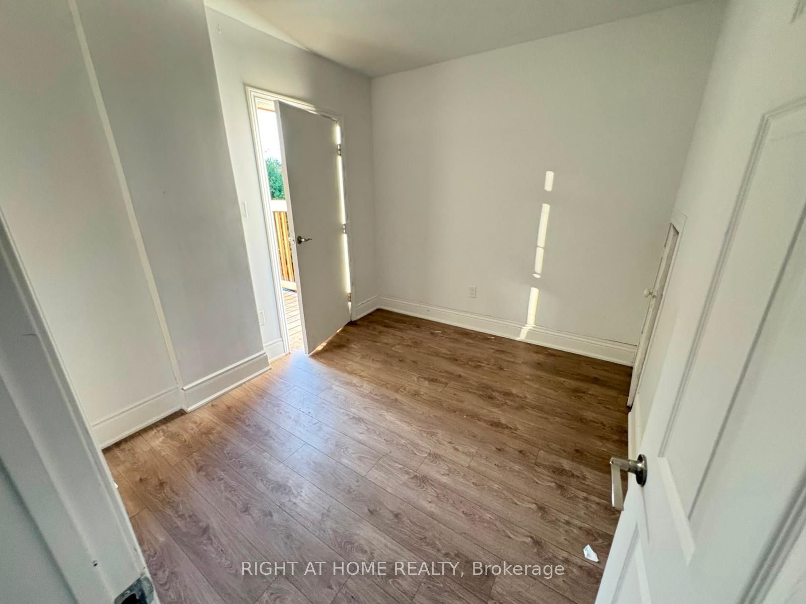 110 Mrytle Avenue Property Photo 7